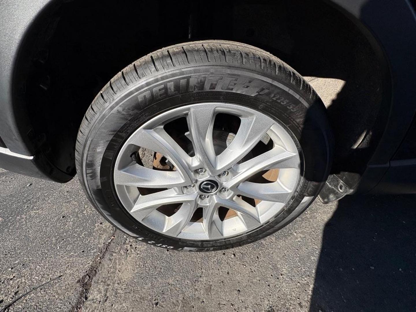 2015 BLACK MAZDA CX-5 GRAND TOURING (JM3KE4DY7F0) with an 2.5L engine, Automatic transmission, located at 501 E. Columbia St., Springfield, OH, 45503, (800) 262-7122, 39.925262, -83.801796 - ***1-Owner***Clean Carfax***Grand Touring***Leather Seating***Sunroof***AWD***Brakes***New Spark Plugs*** Jay North Auto has offered hand picked vehicles since 1965! Our customer's enjoy a NO pressure buying experience with a small town feel. We are a preferred dealer for many local credit un - Photo#18