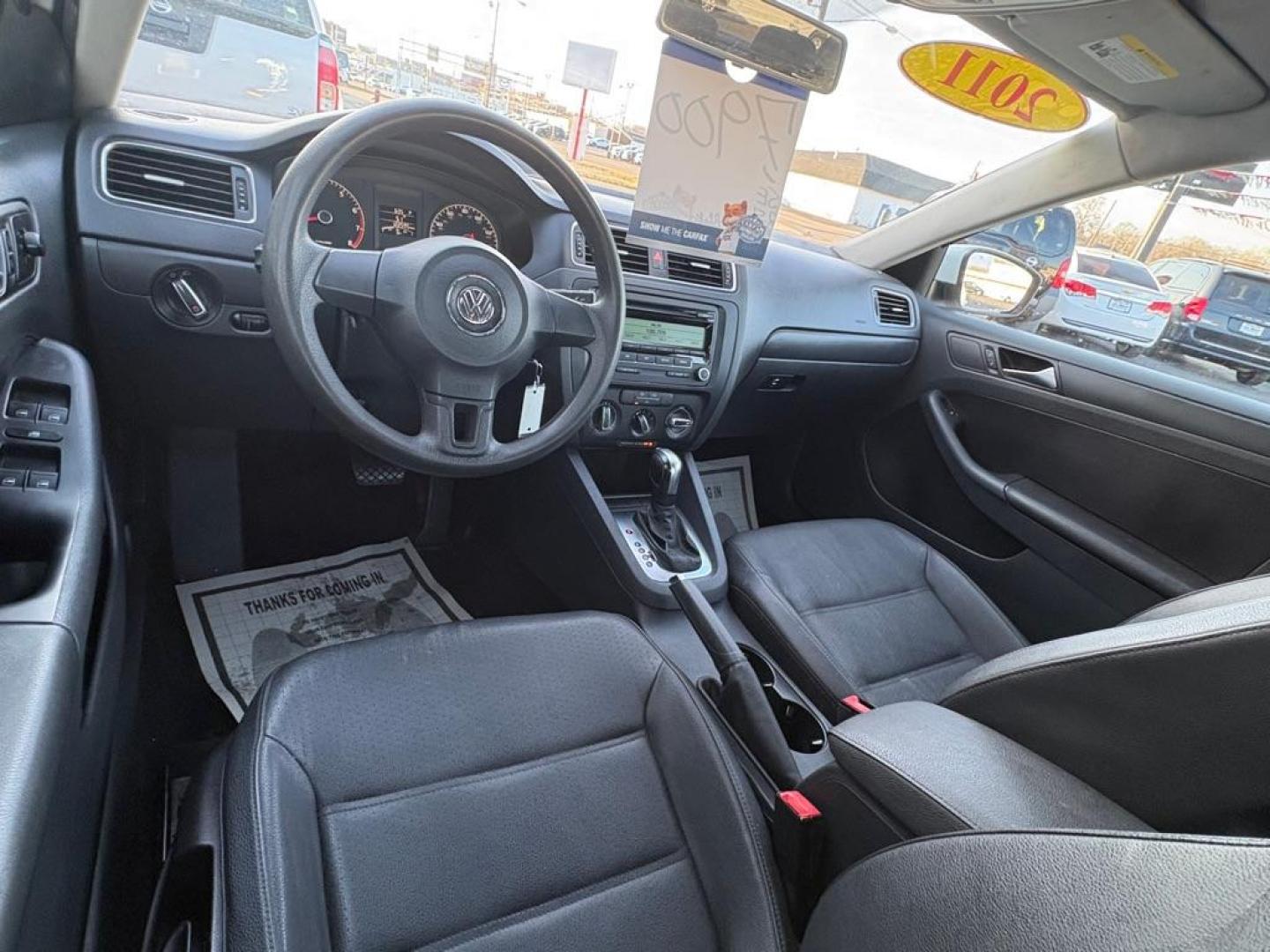 2011 WHITE VOLKSWAGEN JETTA SE (3VWDX7AJ0BM) with an 2.5L engine, Automatic transmission, located at 501 E. Columbia St., Springfield, OH, 45503, (800) 262-7122, 39.925262, -83.801796 - ***SE***2.5L***New Front Brake Pads and Rotors***New Air Filter and Cabin Air Filter***Fresh Oil Change*** Jay North Auto has offered hand picked vehicles since 1965! Our customer's enjoy a NO pressure buying experience with a small town feel. We are a preferred dealer for many local credit u - Photo#8