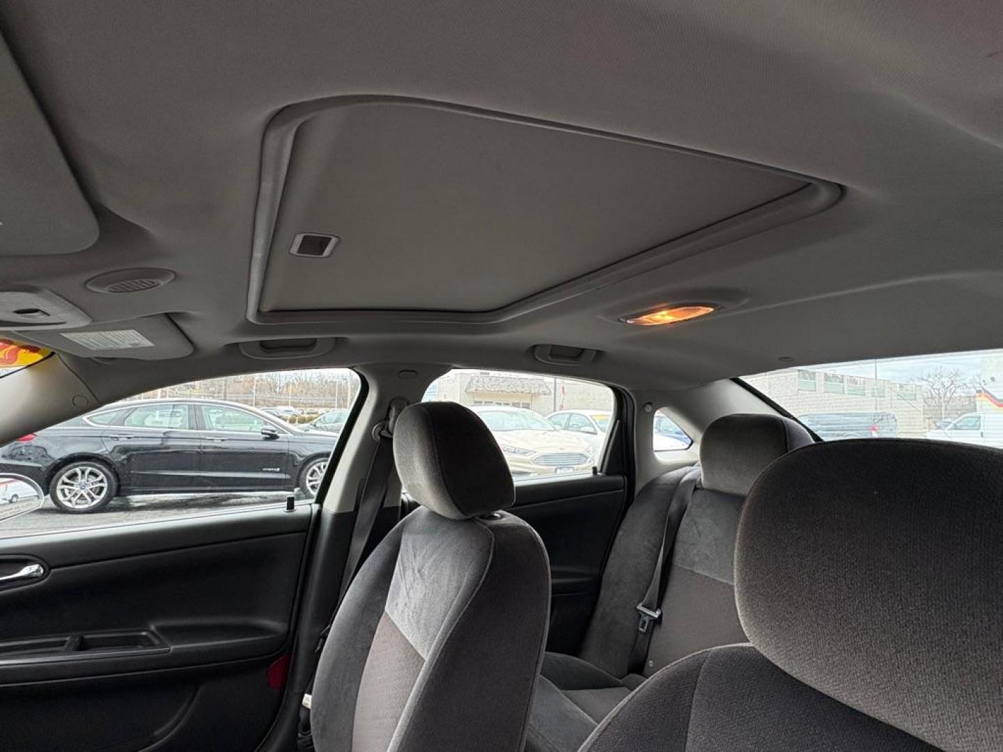 2014 SILVER CHEVROLET IMPALA LIMITED LT (2G1WB5E34E1) with an 3.6L engine, Automatic transmission, located at 501 E. Columbia St., Springfield, OH, 45503, (800) 262-7122, 39.925262, -83.801796 - ***Limited LT***Sunroof***New Tires***New Air Filter and Cabin Air Filter***Fresh Oil Change***3.6L V6*** Jay North Auto has offered hand picked vehicles since 1965! Our customer's enjoy a NO pressure buying experience with a small town feel. We are a preferred dealer for many local credit un - Photo#8