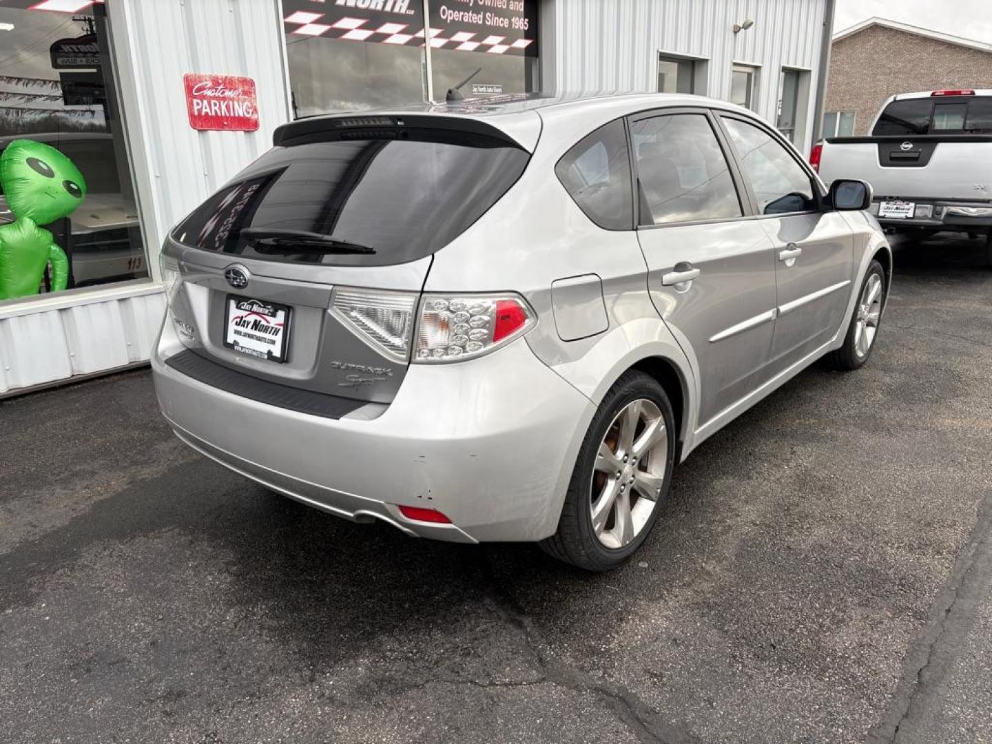 2011 GRAY SUBARU IMPREZA OUTBACK SPORT (JF1GH6D65BH) with an 2.5L engine, Automatic transmission, located at 501 E. Columbia St., Springfield, OH, 45503, (800) 262-7122, 39.925262, -83.801796 - Photo#2