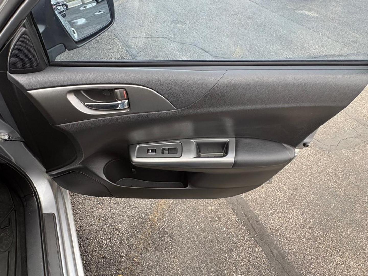 2011 GRAY SUBARU IMPREZA OUTBACK SPORT (JF1GH6D65BH) with an 2.5L engine, Automatic transmission, located at 501 E. Columbia St., Springfield, OH, 45503, (800) 262-7122, 39.925262, -83.801796 - Photo#14