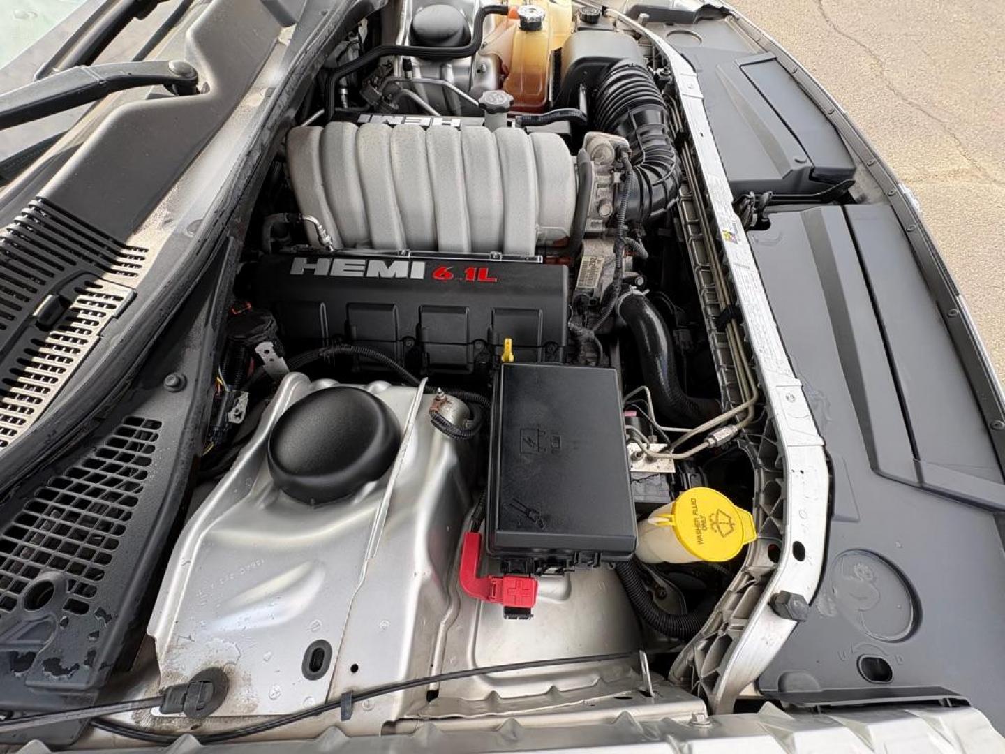 2009 SILVER DODGE CHALLENGER SRT-8 (2B3LJ74W59H) with an 6.1L engine, 6-Speed Manual transmission, located at 501 E. Columbia St., Springfield, OH, 45503, (800) 262-7122, 39.925262, -83.801796 - *** SRT 8 *** 6.1L *** Loaded *** 6 Speed Manual *** RWD *** Clean CarFax *** Oil and Filter Chage *** Cabin and Air filter *** Custom Wheels *** Jay North Auto has offered hand picked vehicles since 1965! Our customer's enjoy a NO pressure buying experience with a small town feel. We are a pr - Photo#11