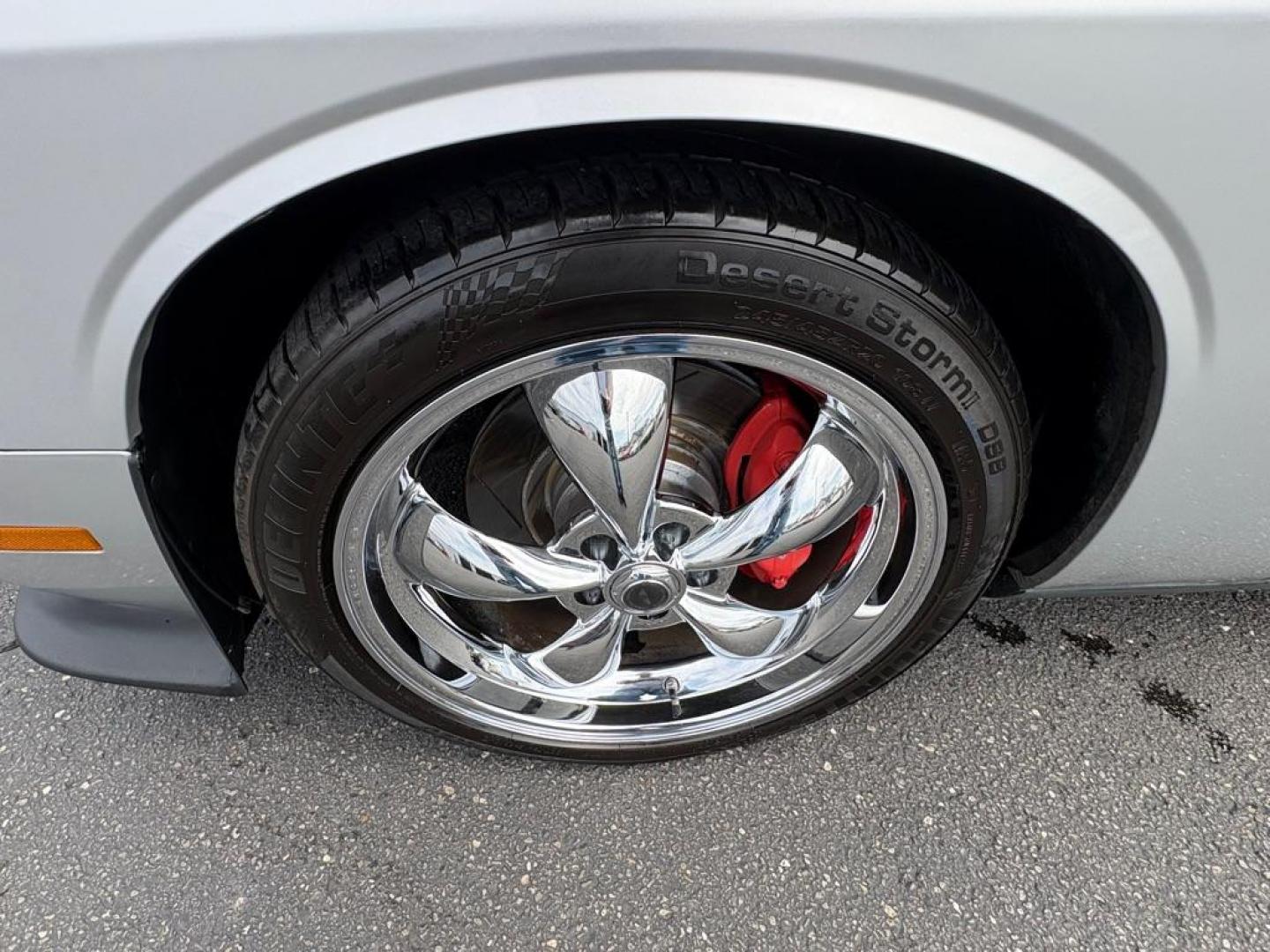 2009 SILVER DODGE CHALLENGER SRT-8 (2B3LJ74W59H) with an 6.1L engine, 6-Speed Manual transmission, located at 501 E. Columbia St., Springfield, OH, 45503, (800) 262-7122, 39.925262, -83.801796 - *** SRT 8 *** 6.1L *** Loaded *** 6 Speed Manual *** RWD *** Clean CarFax *** Oil and Filter Chage *** Cabin and Air filter *** Custom Wheels *** Jay North Auto has offered hand picked vehicles since 1965! Our customer's enjoy a NO pressure buying experience with a small town feel. We are a pr - Photo#27