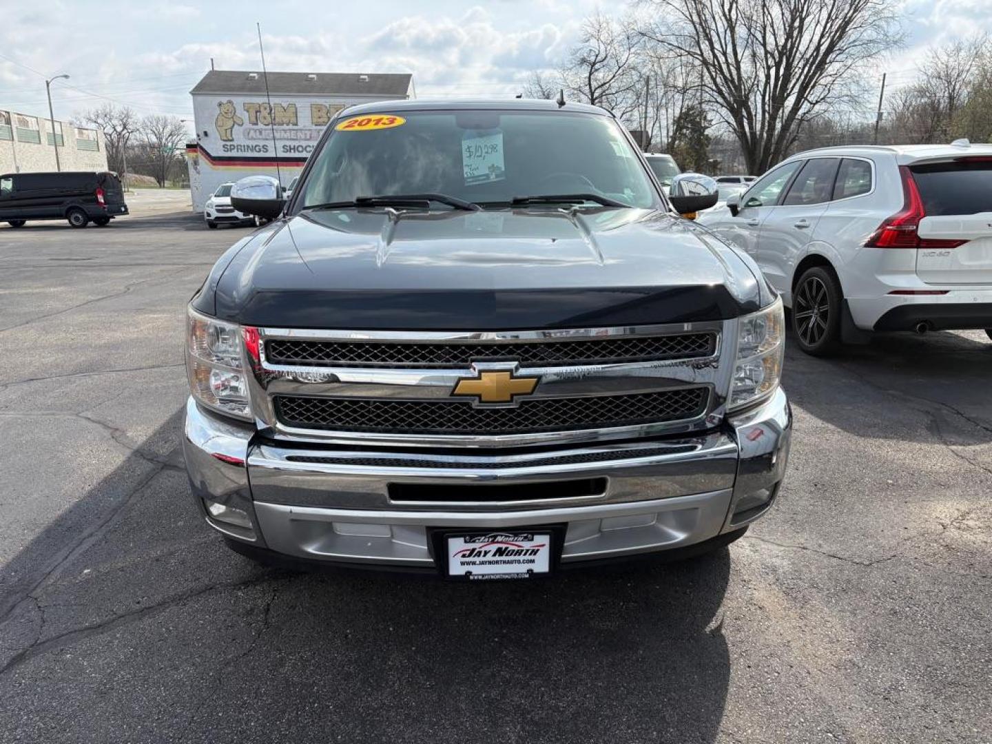 2013 BLUE CHEVROLET SILVERADO 1500 LT (1GCRCSE07DZ) with an 5.3L engine, Automatic transmission, located at 501 E. Columbia St., Springfield, OH, 45503, (800) 262-7122, 39.925262, -83.801796 - ***Price Includes Documentation Fee***Clean Carfax***LT***5.3L V8***New Rear Brake Pads and Rotors***New Tires***New Air Filter***Fresh Oil Change*** Jay North Auto has offered hand picked vehicles since 1965! Our customer's enjoy a NO pressure buying experience with a small town feel. We are - Photo#6