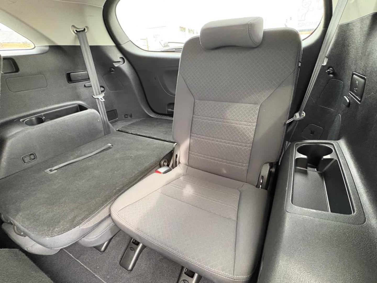 2016 GRAY KIA SORENTO LX (5XYPG4A36GG) with an 2.4L engine, Automatic transmission, located at 501 E. Columbia St., Springfield, OH, 45503, (800) 262-7122, 39.925262, -83.801796 - ***Price Includes Documentation Fee!***LX***Heated Seats***3rd Row Seating***All New Brake Pads and Rotors***New Tires***New Spark Plugs***New Wiper Blades***New Air Filter and Cabin Air Filter*** Jay North Auto has offered hand picked vehicles since 1965! Our customer's enjoy a NO pressure buy - Photo#12