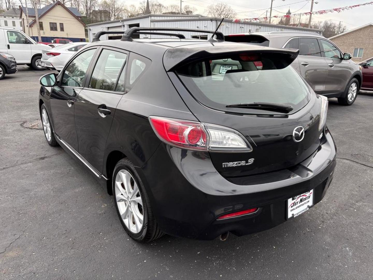 2010 BLACK MAZDA 3 S (JM1BL1H65A1) with an 2.5L engine, Automatic transmission, located at 501 E. Columbia St., Springfield, OH, 45503, (800) 262-7122, 39.925262, -83.801796 - ***Price Includes Documentation Fee!***S***Hatchback***New Front Brake Pads and Rotors***New Tires***New O2 Sensor***New Air Filter and Cabin Air Filter***New Wiper Blades***Fresh Oil Change*** Jay North Auto has offered hand picked vehicles since 1965! Our customer's enjoy a NO pressure buying - Photo#4
