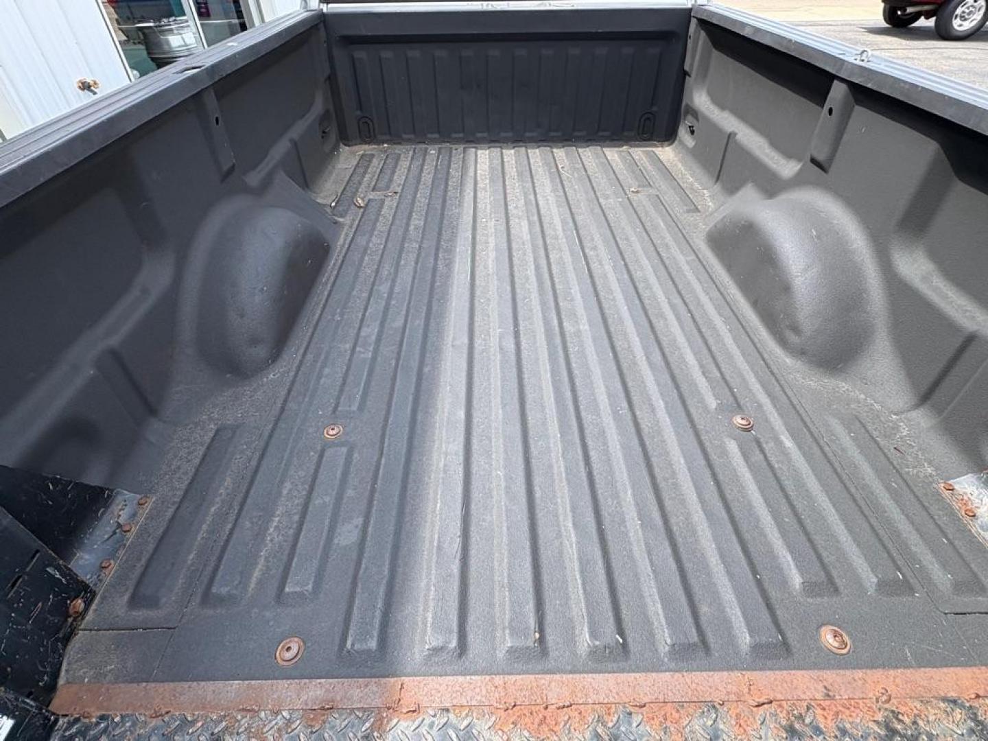 2013 SILVER FORD F150 XL REGULAR CAB (1FTMF1CM0DK) with an 3.7L engine, Automatic transmission, located at 501 E. Columbia St., Springfield, OH, 45503, (800) 262-7122, 39.925262, -83.801796 - ***Price Includes Documentation Fee!***LOW MILES***Only 37k Miles***XL***Tommy Gate***3.7L V6***New Rear Shocks***New Rear Brakes***New Air Filter***New Wipers***Fresh Oil Change*** Jay North Auto has offered hand picked vehicles since 1965! Our customer's enjoy a NO pressure buying experience - Photo#8