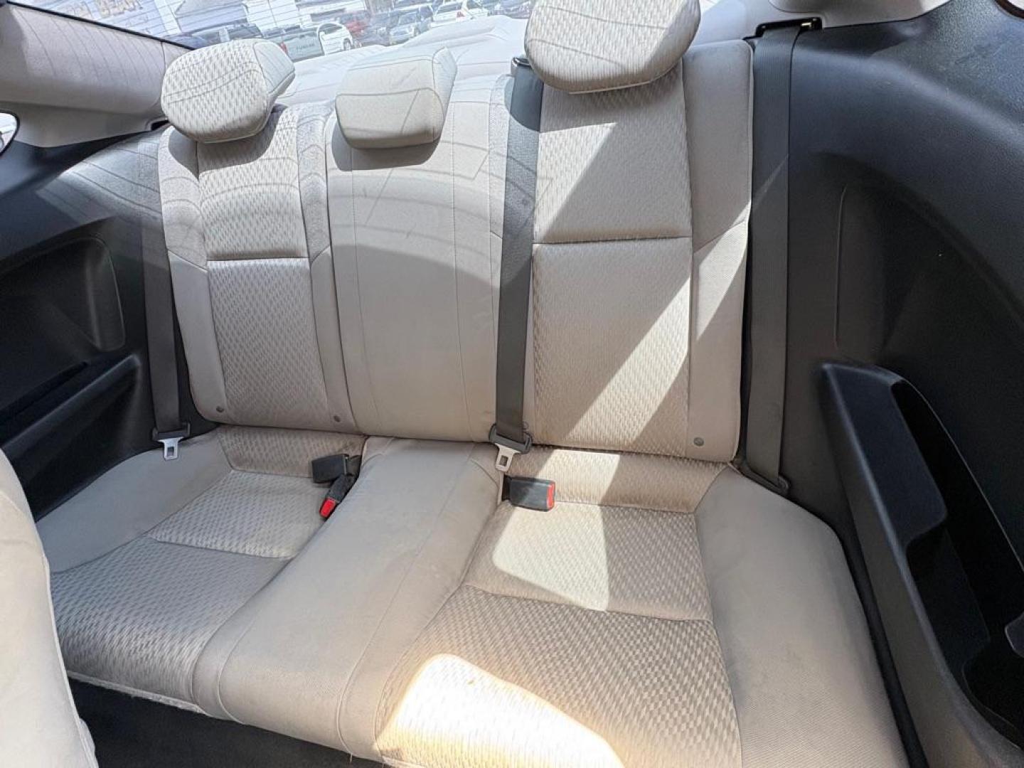 2015 BLUE HONDA CIVIC EX (2HGFG3A8XFH) with an 1.8L engine, 5-Speed Manual transmission, located at 501 E. Columbia St., Springfield, OH, 45503, (800) 262-7122, 39.925262, -83.801796 - ***Price Includes Dealer Documentation Fee!***EX***Coupe***5-Speed***Moonroof***New Battery***All New Brake Pads and Rotors***New Cabin Air Filter***Fresh Oil Change*** Jay North Auto has offered hand picked vehicles since 1965! Our customer's enjoy a NO pressure buying experience with a small - Photo#12