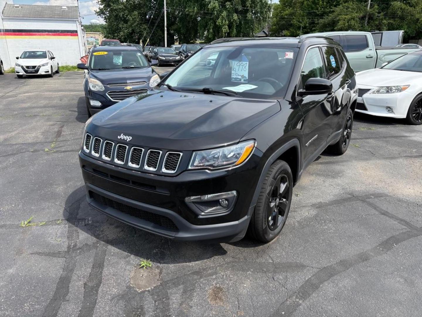 2019 BLACK JEEP COMPASS LATITUDE (3C4NJDBB1KT) with an 2.4L engine, Automatic transmission, located at 501 E. Columbia St., Springfield, OH, 45503, (800) 262-7122, 39.925262, -83.801796 - *** New Tires *** New Aux Battery *** 4x4 *** Clean CarFax *** Apple CarPlay *** New Front Brakes *** New Wipers *** New Cabin and Air Filters *** Oil Chage *** New Stabilizer link *** Nice !!! Jay North Auto has offered hand picked vehicles since 1965! Our customer's enjoy a NO pressure buying e - Photo#4