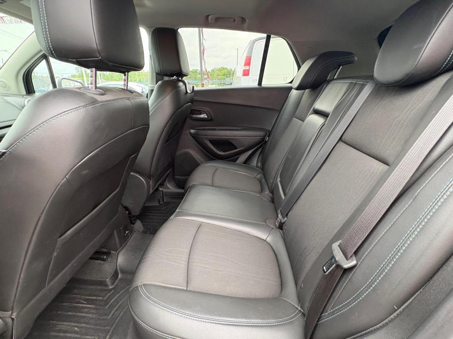 2015 WHITE CHEVROLET TRAX 1LT (3GNCJRSB6FL) with an 1.4L engine, Automatic transmission, located at 501 E. Columbia St., Springfield, OH, 45503, (800) 262-7122, 39.925262, -83.801796 - *** New Tires *** New Turbo *** New Catalytic Converter *** New 02 sensors *** New Cabin and Air filter *** Tune Up *** New Wipers *** New TPMS sensors *** Oil Change *** Jay North Auto has offered hand picked vehicles since 1965! Our customer's enjoy a NO pressure buying experience with a smal - Photo#11