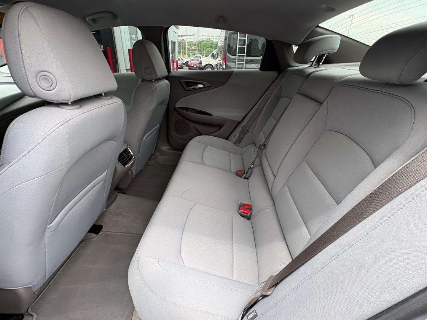 2022 WHITE CHEVROLET MALIBU LT (1G1ZD5ST9NF) with an 1.5L engine, Continuously Variable transmission, located at 501 E. Columbia St., Springfield, OH, 45503, (800) 262-7122, 39.925262, -83.801796 - ***Clean Carfax***LS***Heated Seats***Apple CarPlay***New Turbo***All New Tires***New Air Filter and Cabin Air Filter***Fresh Oil Change*** Jay North Auto has offered hand picked vehicles since 1965! Our customer's enjoy a NO pressure buying experience with a small town feel. We are a prefe - Photo#11