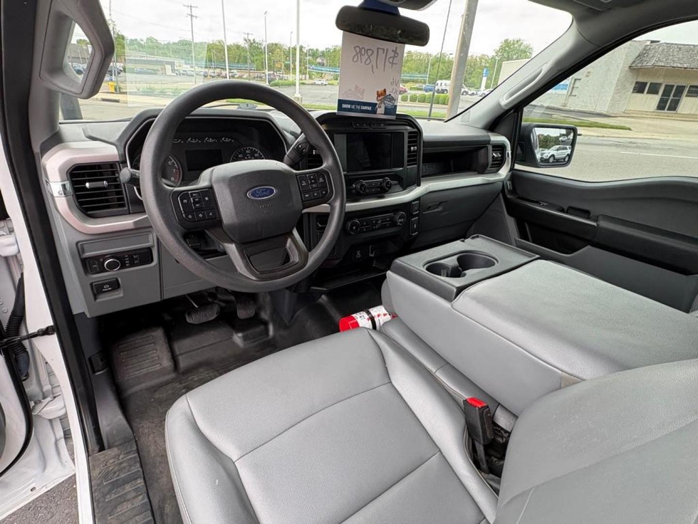 2022 WHITE FORD F150 SUPER CAB (1FTEX1CB7NF) with an 3.3L engine, Automatic transmission, located at 501 E. Columbia St., Springfield, OH, 45503, (800) 262-7122, 39.925262, -83.801796 - *** XL V6 *** Clean CarFax *** New Tires *** New Brakes *** Oil Change *** New Cabin and Air filter *** Hard Bed Cover *** Jay North Auto has offered hand picked vehicles since 1965! Our customer's enjoy a NO pressure buying experience with a small town feel. We are a preferred dealer for ma - Photo#10