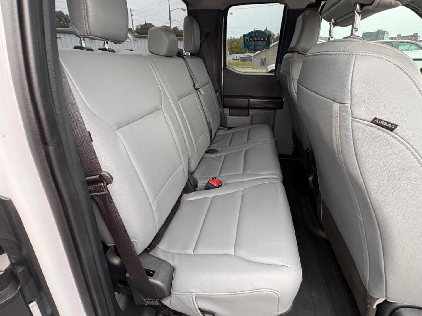 2022 WHITE FORD F150 SUPER CAB (1FTEX1CB7NF) with an 3.3L engine, Automatic transmission, located at 501 E. Columbia St., Springfield, OH, 45503, (800) 262-7122, 39.925262, -83.801796 - *** XL V6 *** Clean CarFax *** New Tires *** New Brakes *** Oil Change *** New Cabin and Air filter *** Hard Bed Cover *** Jay North Auto has offered hand picked vehicles since 1965! Our customer's enjoy a NO pressure buying experience with a small town feel. We are a preferred dealer for ma - Photo#12