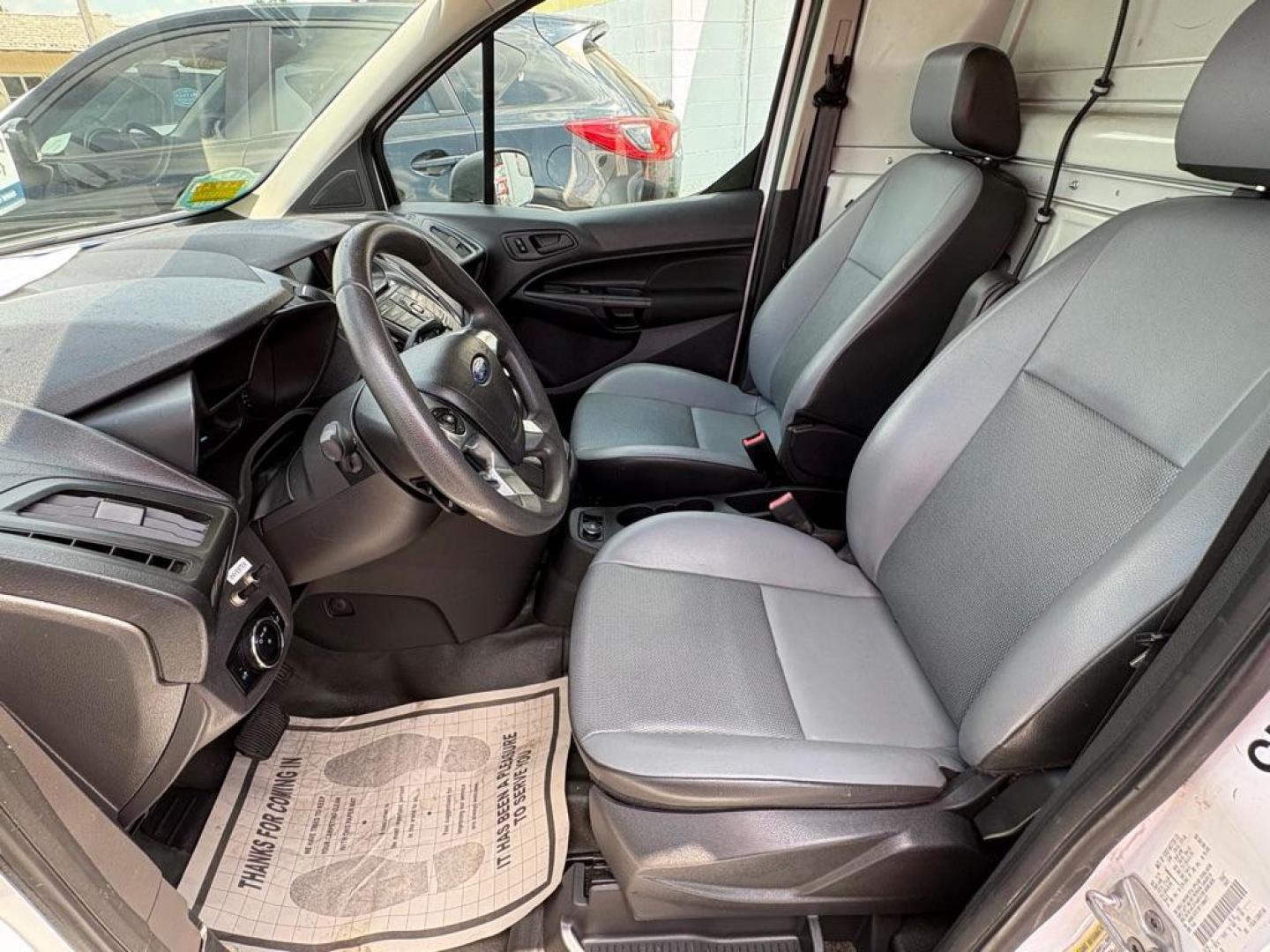 2015 WHITE FORD TRANSIT CONNECT XL (NM0LS7E72F1) with an 2.5L engine, Automatic transmission, located at 501 E. Columbia St., Springfield, OH, 45503, (800) 262-7122, 39.925262, -83.801796 - Jay North Auto has offered hand picked vehicles since 1965! Our customer's enjoy a NO pressure buying experience with a small town feel. We are a preferred dealer for many local credit unions and lenders. Bad credit? No Credit/First time buyer? Open or closed BANKRUPTCY 7 or 13? We Can Help Apply - Photo#8