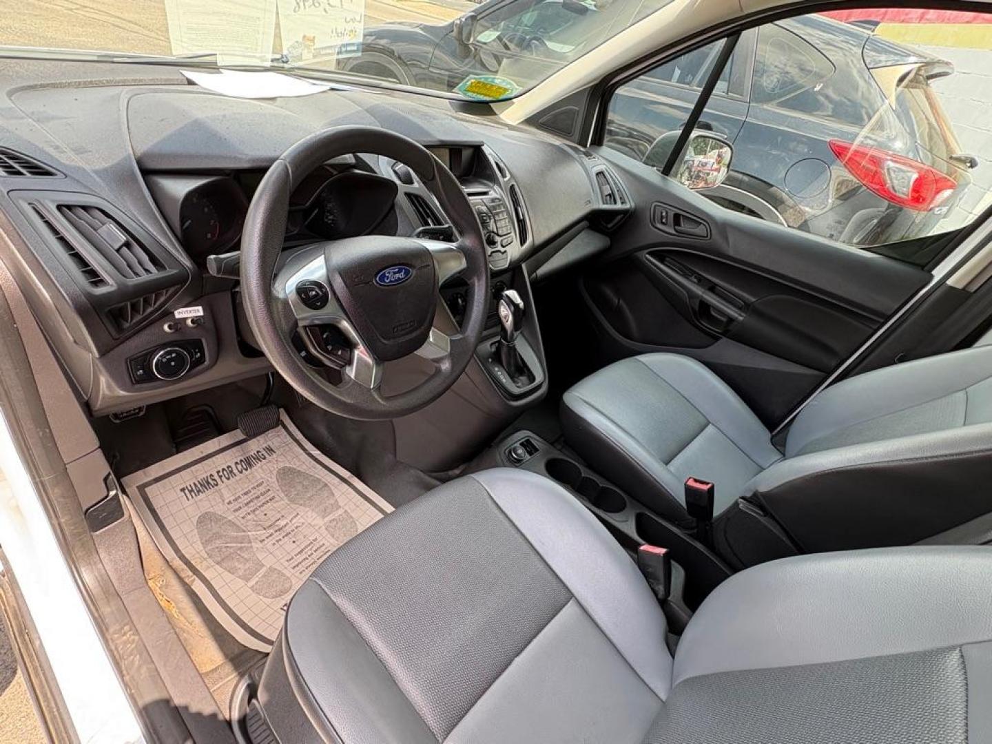 2015 WHITE FORD TRANSIT CONNECT XL (NM0LS7E72F1) with an 2.5L engine, Automatic transmission, located at 501 E. Columbia St., Springfield, OH, 45503, (800) 262-7122, 39.925262, -83.801796 - Jay North Auto has offered hand picked vehicles since 1965! Our customer's enjoy a NO pressure buying experience with a small town feel. We are a preferred dealer for many local credit unions and lenders. Bad credit? No Credit/First time buyer? Open or closed BANKRUPTCY 7 or 13? We Can Help Apply - Photo#9