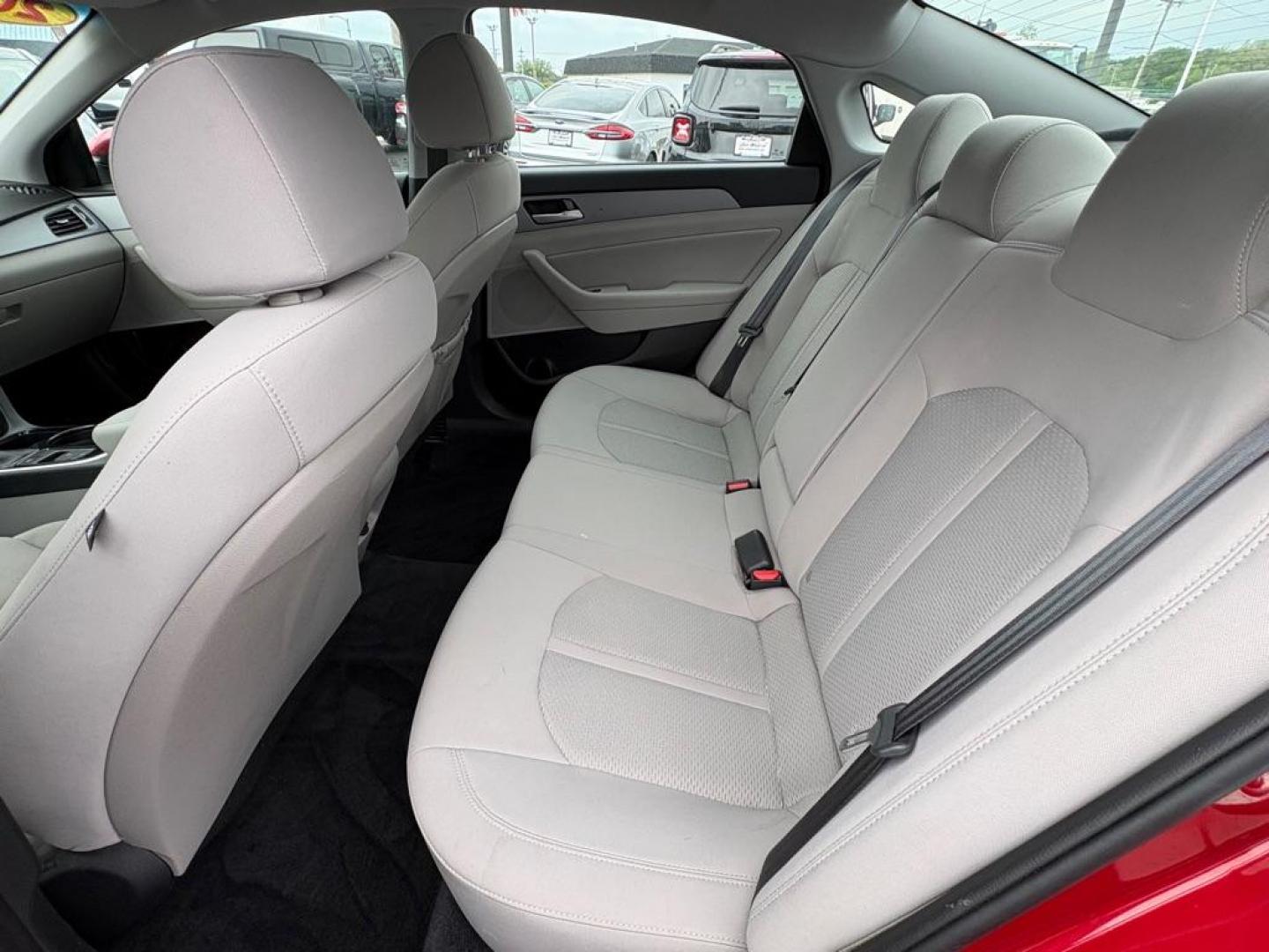 2019 RED HYUNDAI SONATA LIMITED (5NPE34AF6KH) with an 2.4L engine, Automatic transmission, located at 501 E. Columbia St., Springfield, OH, 45503, (800) 262-7122, 39.925262, -83.801796 - *** One Owner *** Tune Up *** New Brakes *** New Wipers *** Oil Change *** Air and Cabin Filter *** Apple CarPlay *** Jay North Auto has offered hand picked vehicles since 1965! Our customer's enjoy a NO pressure buying experience with a small town feel. We are a preferred dealer for many loca - Photo#11