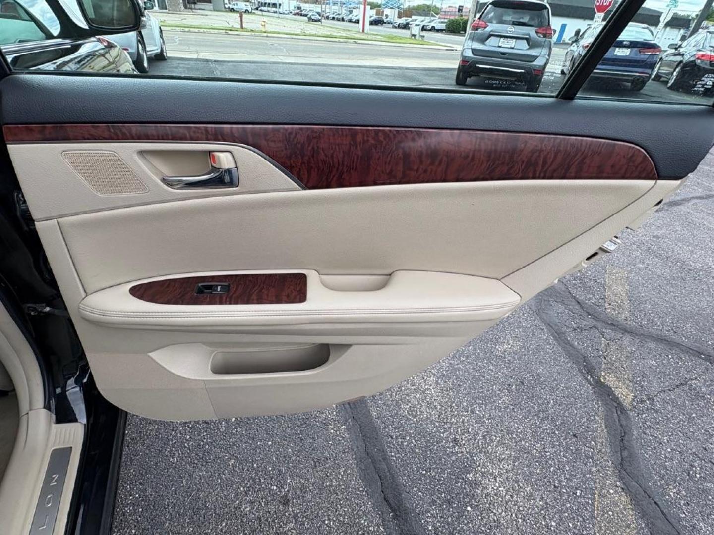 2011 BLACK TOYOTA AVALON LIMITED (4T1BK3DB6BU) with an 3.5L engine, Automatic transmission, located at 501 E. Columbia St., Springfield, OH, 45503, (800) 262-7122, 39.925262, -83.801796 - ***Price Includes Documentation Fee!***LIMITED***3.5L V6***1-Owner***Clean Carfax***39 Service History Records on CarFax***Heated and Cooled Leather Seats***Monroof***Navigation***NICE!*** Jay North Auto has offered hand picked vehicles since 1965! Our customer's enjoy a NO pressure buying expe - Photo#13