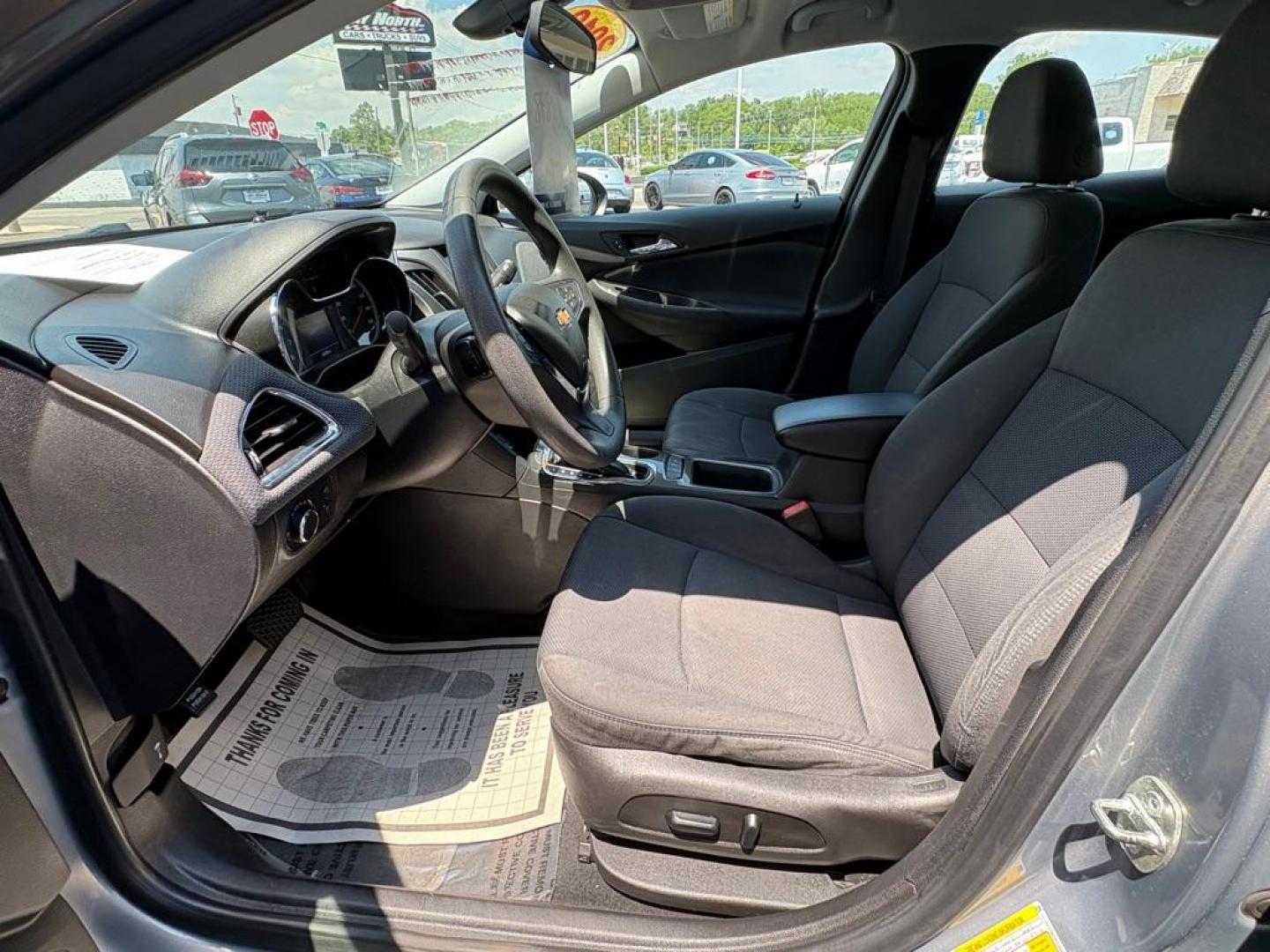 2019 BROWN CHEVROLET CRUZE LT (1G1BE5SM7K7) with an 1.4L engine, Automatic transmission, located at 501 E. Columbia St., Springfield, OH, 45503, (800) 262-7122, 39.925262, -83.801796 - Photo#7