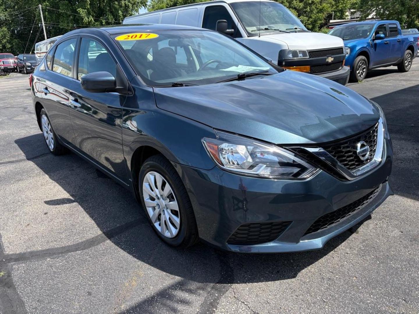 2017 Nissan Sentra SV CVT's photo