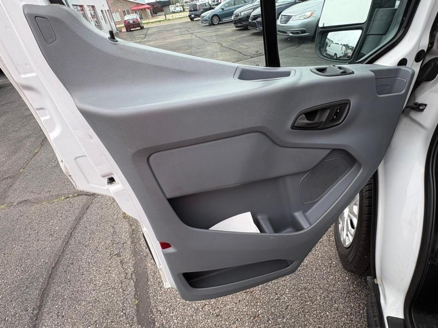 2019 WHITE FORD TRANSIT T-350 XLT (1FBZX2ZM7KK) with an 3.7L engine, Automatic transmission, located at 501 E. Columbia St., Springfield, OH, 45503, (800) 262-7122, 39.925262, -83.801796 - *** Clean CarFax w/ 25 Service Records *** Oil Change *** Inspection *** New Cabin and Air filter *** New Battery *** New Brakes *** 15 Passenger *** OPTIONAL EQUIPMENT/OTHER PREFERRED EQUIPMENT PKG.302A 3.73 RATIO REGULAR AXLE X73 9000# GVWR PACKAGE CHARCOAL CLOTH 2WAY SD ARBAGS 50 STATE E - Photo#8