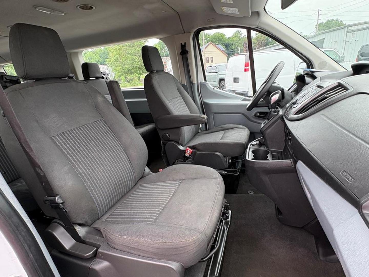 2019 WHITE FORD TRANSIT T-350 XLT (1FBZX2ZM7KK) with an 3.7L engine, Automatic transmission, located at 501 E. Columbia St., Springfield, OH, 45503, (800) 262-7122, 39.925262, -83.801796 - *** Clean CarFax w/ 25 Service Records *** Oil Change *** Inspection *** New Cabin and Air filter *** New Battery *** New Brakes *** 15 Passenger *** OPTIONAL EQUIPMENT/OTHER PREFERRED EQUIPMENT PKG.302A 3.73 RATIO REGULAR AXLE X73 9000# GVWR PACKAGE CHARCOAL CLOTH 2WAY SD ARBAGS 50 STATE E - Photo#19