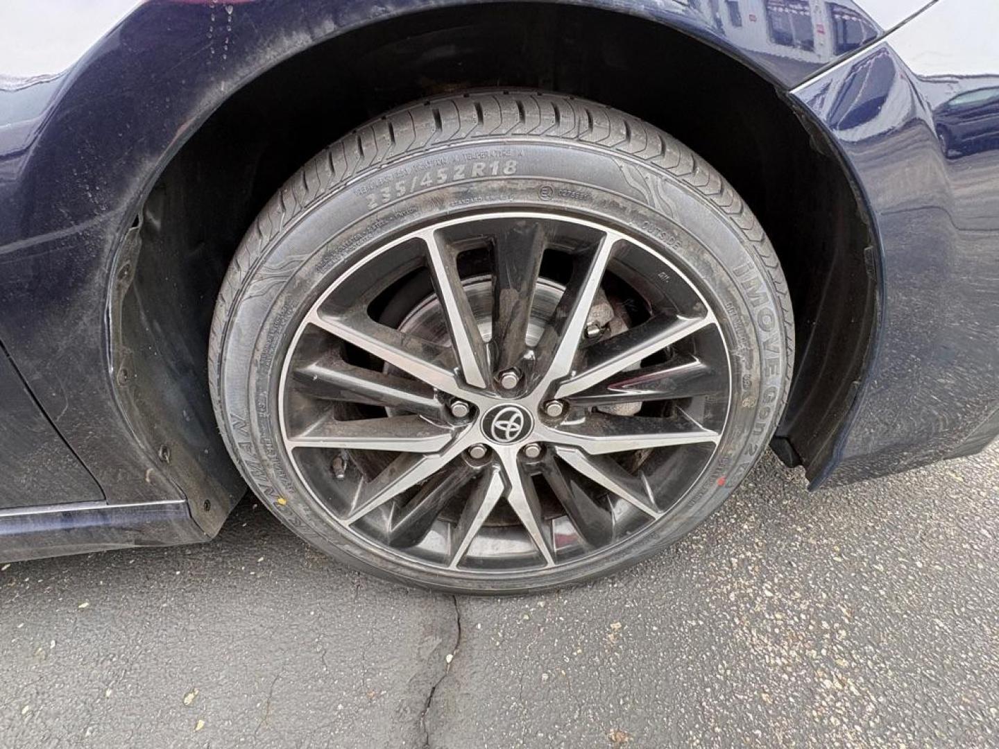 2021 BLUE TOYOTA CAMRY SE (4T1G11AK8MU) with an 2.5L engine, Automatic transmission, located at 501 E. Columbia St., Springfield, OH, 45503, (800) 262-7122, 39.925262, -83.801796 - *** New Tires *** NICE *** SE *** New Brakes *** New Wipers *** New Battery *** New Cabin and Air filter *** Oil Change *** Inspection *** FWD *** Back Up Camera *** Alloy Wheels *** Jay North Auto has offered hand picked vehicles since 1965! Our customer's enjoy a NO pressure buying experience - Photo#16