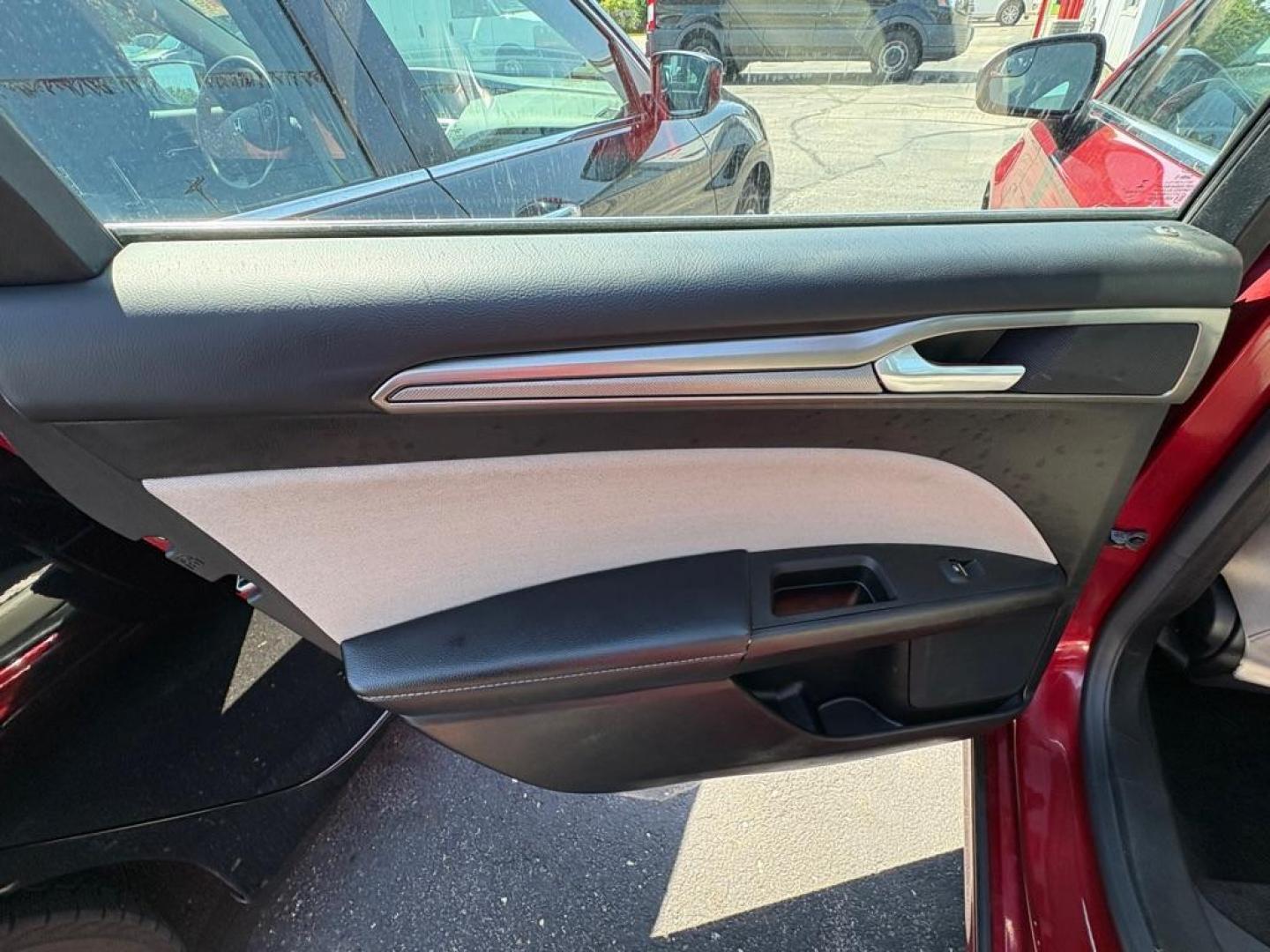 2017 RED FORD FUSION S (3FA6P0G73HR) with an 2.5L engine, Automatic transmission, located at 501 E. Columbia St., Springfield, OH, 45503, (800) 262-7122, 39.925262, -83.801796 - *** Low miles *** Tune Up *** New Front Brakes *** Oil Change *** New Battery *** New Cabin and Air filter*** Jay North Auto has offered hand picked vehicles since 1965! Our customer's enjoy a NO pressure buying experience with a small town feel. We are a preferred dealer for many local credit - Photo#9