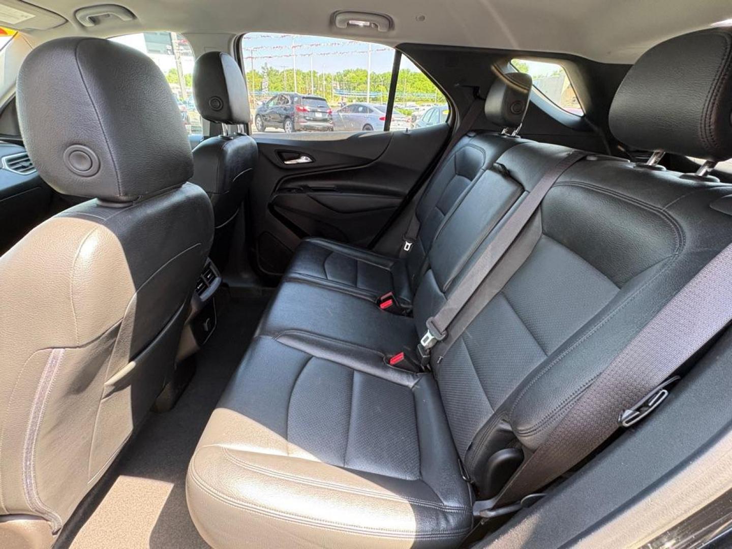 2018 BLACK CHEVROLET EQUINOX LT (2GNAXSEV2J6) with an 1.5L engine, Automatic transmission, located at 501 E. Columbia St., Springfield, OH, 45503, (800) 262-7122, 39.925262, -83.801796 - *** All Wheel Drive *** New Brakes *** New Cabin and Air filter *** Oil Change *** Inspection *** Back Up Camera *** 19 Service Records on CarFax *** Jay North Auto has offered hand picked vehicles since 1965! Our customer's enjoy a NO pressure buying experience with a small town feel. We ar - Photo#11