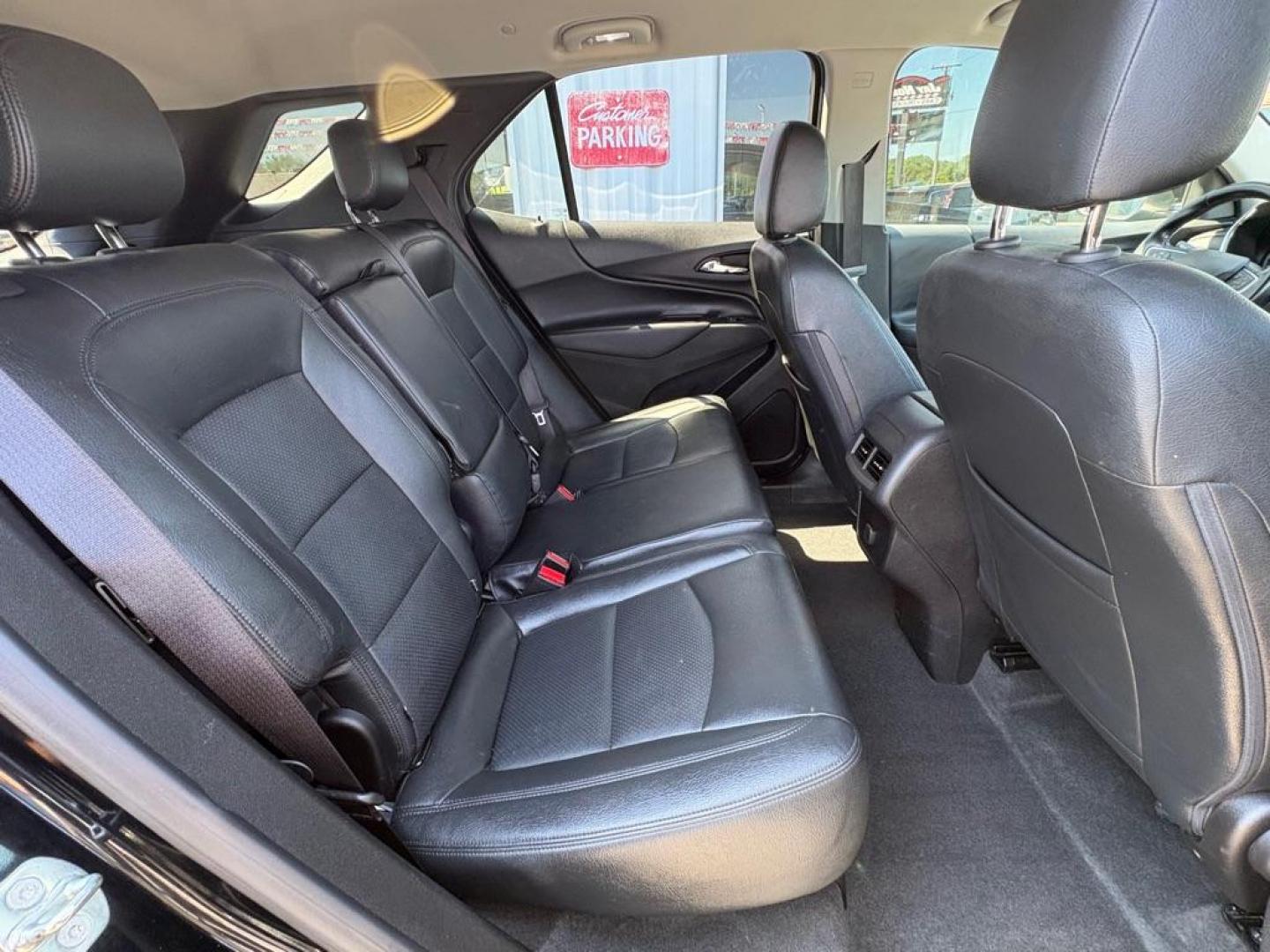 2018 BLACK CHEVROLET EQUINOX LT (2GNAXSEV2J6) with an 1.5L engine, Automatic transmission, located at 501 E. Columbia St., Springfield, OH, 45503, (800) 262-7122, 39.925262, -83.801796 - *** All Wheel Drive *** New Brakes *** New Cabin and Air filter *** Oil Change *** Inspection *** Back Up Camera *** 19 Service Records on CarFax *** Jay North Auto has offered hand picked vehicles since 1965! Our customer's enjoy a NO pressure buying experience with a small town feel. We ar - Photo#14