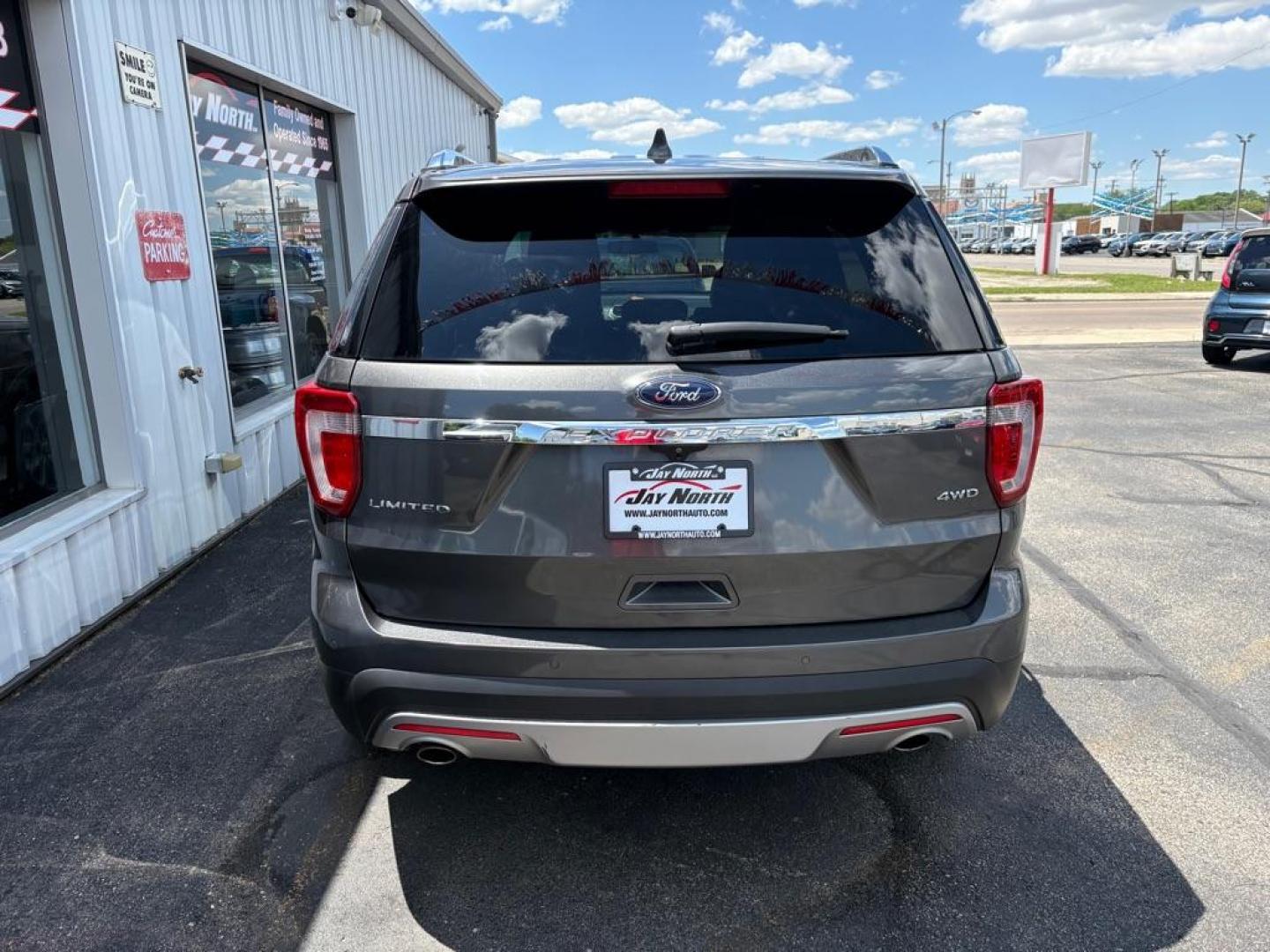 2016 GRAY FORD EXPLORER LIMITED (1FM5K8F85GG) with an 3.5L engine, Automatic transmission, located at 501 E. Columbia St., Springfield, OH, 45503, (800) 262-7122, 39.925262, -83.801796 - ***Clean Carfax***Limited***4WD***Heated and Cooled Leather Seating***Navigation***Remote Start***Power Liftgate***All New Brake Pads and Rotors***New Air Filter and Cabin Air Filter***New Wiper Blades***All New Tire Sensors***Fresh Oil Change*** Jay North Auto has offered hand picked vehicles - Photo#3