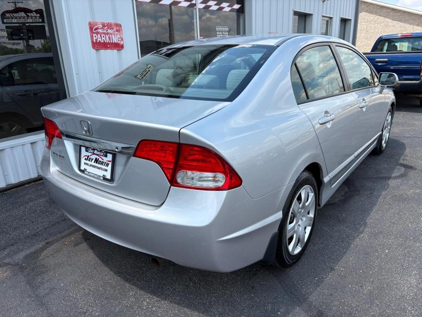 2010 SILVER HONDA CIVIC LX (2HGFA1F59AH) with an 1.8L engine, Automatic transmission, located at 501 E. Columbia St., Springfield, OH, 45503, (800) 262-7122, 39.925262, -83.801796 - *** 2 Owner w/ Clean CarFax 24 Service Records *** New Tie Rod ends *** New Battery *** Alignment *** New Wipers *** New Front Axle *** Inspection *** LX *** Automatic *** Jay North Auto has offered hand picked vehicles since 1965! Our customer's enjoy a NO pressure buying experience with a s - Photo#2