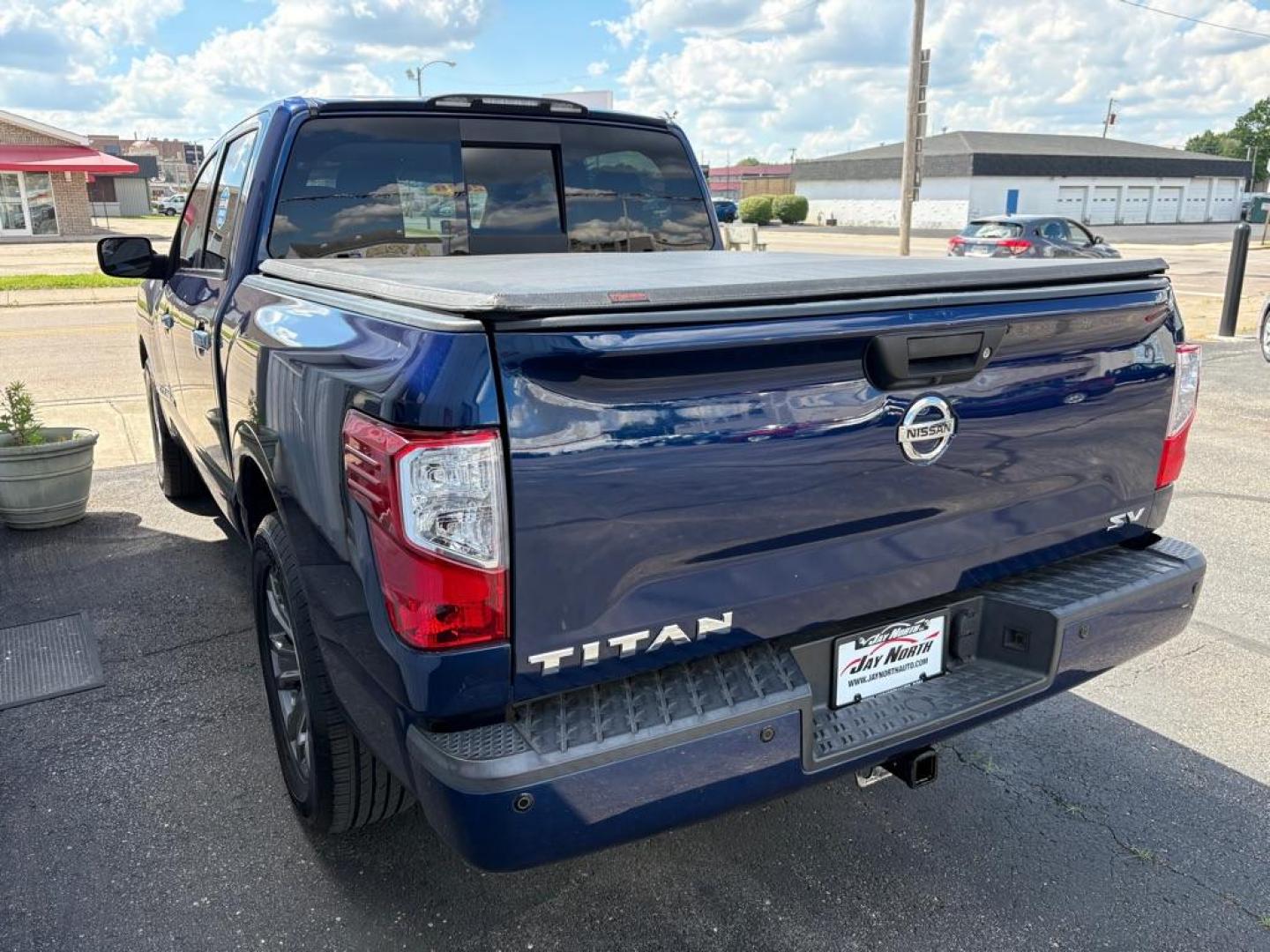2018 BLUE NISSAN TITAN SV CREW CAB (1N6AA1E63JN) with an 5.6L engine, Automatic transmission, located at 501 E. Columbia St., Springfield, OH, 45503, (800) 262-7122, 39.925262, -83.801796 - *** New Tires *** New Brakes *** New Wipers *** New Cabin and Air filter *** New Outer Tie rods *** Inspection *** Oil Change *** 5.6L V8 *** Crew Cab *** 25 Service Records on CarFax *** SV *** Power Rear Sliding Window *** Blind Spot *** Parking Sensors *** Power Seat *** $43k New *** Jay Nort- Photo#4