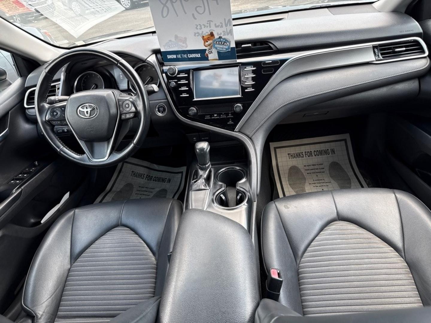 2018 BLACK TOYOTA CAMRY SE (4T1B11HKXJU) with an 2.5L engine, Automatic transmission, located at 501 E. Columbia St., Springfield, OH, 45503, (800) 262-7122, 39.925262, -83.801796 - *** New Tires *** New Brakes *** Clean CarFax *** SE *** Blind Spot *** New Wipers *** New Air and Cabin Filter *** Oil Change w/ OEM Filter *** Jay North Auto has offered hand picked vehicles since 1965! Our customer's enjoy a NO pressure buying experience with a small town feel. We are a pre- Photo#11