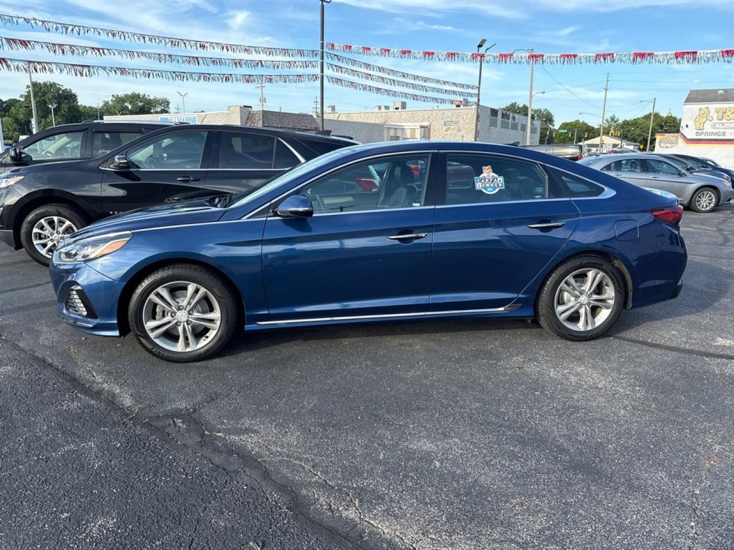 2018 BLUE HYUNDAI SONATA SPORT (5NPE34AF1JH) with an 2.4L engine, Automatic transmission, located at 501 E. Columbia St., Springfield, OH, 45503, (800) 262-7122, 39.925262, -83.801796 - *** 1 Owner w/ 21 Service Records *** Apply CarPlay *** Blind Spot Monitoring *** New Battery *** New Brakes *** New Tie Rod ends *** New Air and Cabin Filter *** Oil Change *** STANDARD FEATURES: ADVANCED SAFETY TECHNOLOGY Blind Spot Detection System w/ Rear Cross-Traffic Alert INCLUDED Vehi- Photo#3