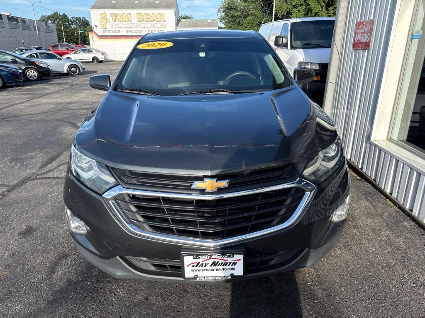 2020 GRAY CHEVROLET EQUINOX LT (2GNAXUEVXL6) with an 1.5L engine, Automatic transmission, located at 501 E. Columbia St., Springfield, OH, 45503, (800) 262-7122, 39.925262, -83.801796 - *** New Tires *** LT *** AWD *** New Brakes *** New Air and Cabin filters *** New Wipers *** Tune Up *** Jay North Auto has offered hand picked vehicles since 1965! Our customer's enjoy a NO pressure buying experience with a small town feel. We are a preferred dealer for many local credit unio- Photo#1