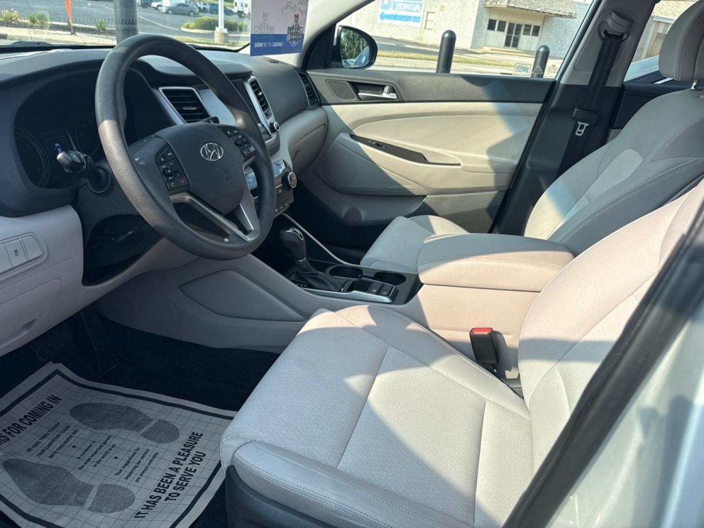 2018 SILVER HYUNDAI TUCSON SEL (KM8J33A41JU) with an 2.0L engine, Automatic transmission, located at 501 E. Columbia St., Springfield, OH, 45503, (800) 262-7122, 39.925262, -83.801796 - *** 1- Owner W/ Clean CarFax and 22 Dealer Service Records *** Back Up Camera *** Apple CarPlay *** SEL *** FWD *** New Cabin and Air Filter *** Inspection *** Jay North Auto has offered hand picked vehicles since 1965! Our customer's enjoy a NO pressure buying experience with a small town feel- Photo#12