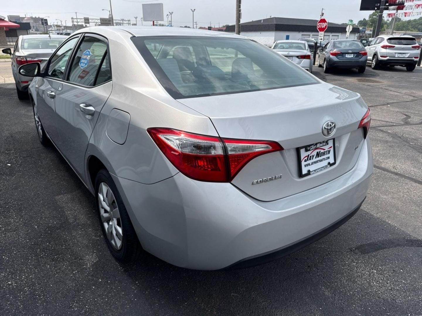 2016 SILVER TOYOTA COROLLA LE (2T1BURHEXGC) with an 1.8L engine, Automatic transmission, located at 501 E. Columbia St., Springfield, OH, 45503, (800) 262-7122, 39.925262, -83.801796 - *** New Tires *** Tune Up *** New Wipers *** Clean CarFax with 19 Service Records *** New Cabin and Air filter *** New Brakes *** New Battery *** Automatic *** LE *** Jay North Auto has offered hand picked vehicles since 1965! Our customer's enjoy a NO pressure buying experience with a small to- Photo#3