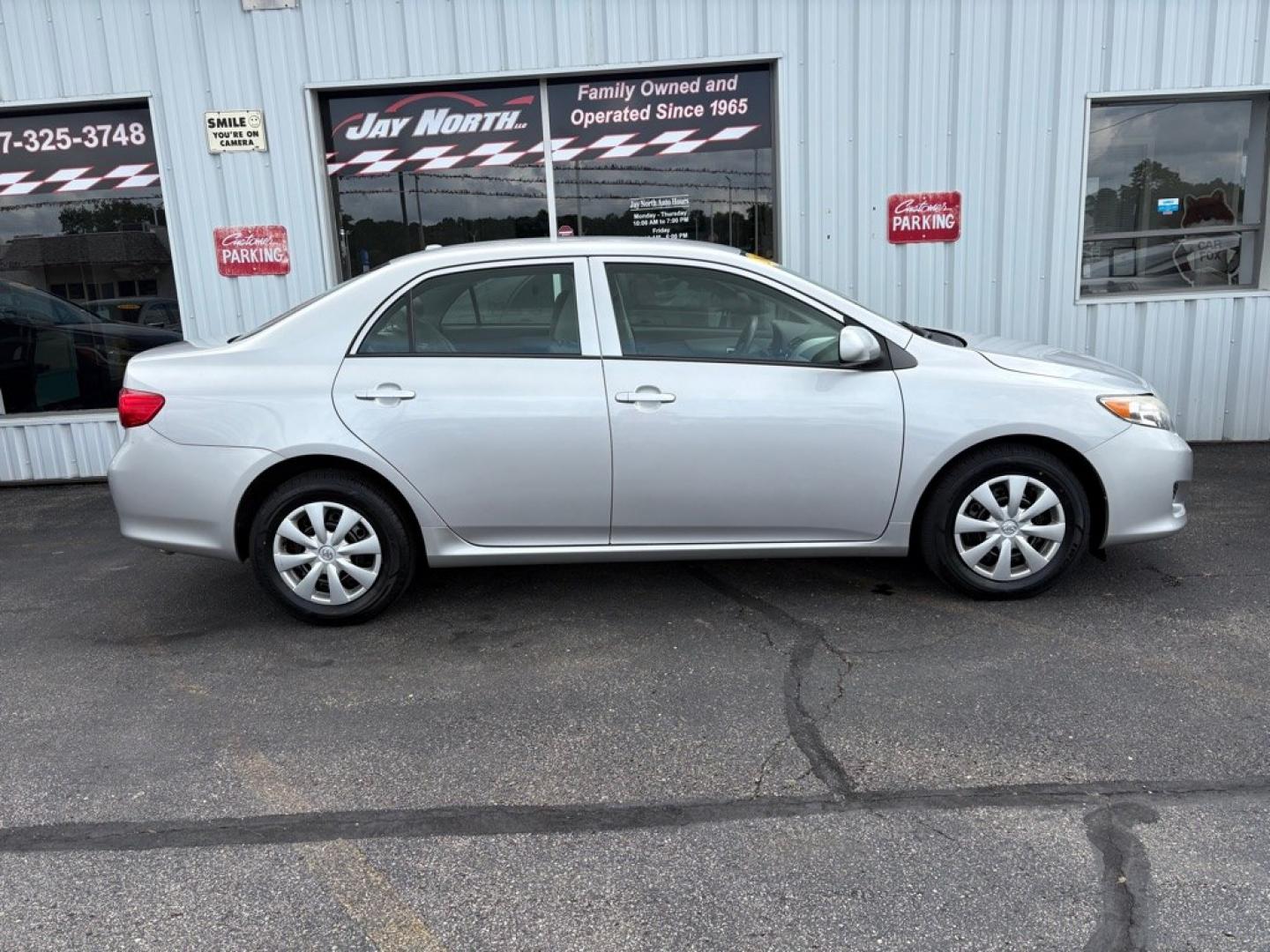 2010 SILVER TOYOTA COROLLA LE (1NXBU4EE2AZ) with an 1.8L engine, Automatic transmission, located at 501 E. Columbia St., Springfield, OH, 45503, (800) 262-7122, 39.925262, -83.801796 - ***1-Owner***Clean Carfax***LOW MILES***Only 70K Miles***New Tires***New Front Brake Pads and Rotors***New Air Filter and Cabin Air Filter***Fresh Oil Change***New Spark Plugs*** Jay North Auto has offered hand picked vehicles since 1965! Our customer's enjoy a NO pressure buying experience wi- Photo#1