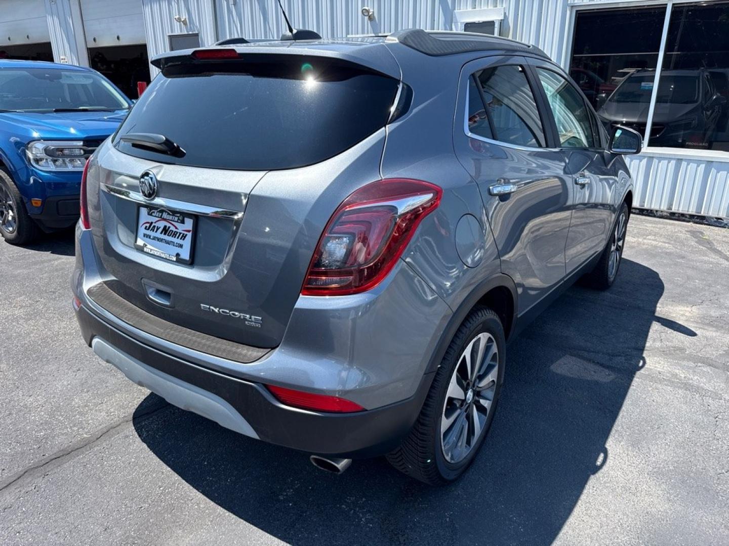 2019 GRAY BUICK ENCORE ESSENCE (KL4CJGSM0KB) with an 1.4L engine, Automatic transmission, located at 501 E. Columbia St., Springfield, OH, 45503, (800) 262-7122, 39.925262, -83.801796 - *** AWD *** Remote Start *** Jay North Auto has offered hand picked vehicles since 1965! Our customer's enjoy a NO pressure buying experience with a small town feel. We are a preferred dealer for many local credit unions and lenders. Bad credit? No Credit/First time buyer? Open or closed BANKR- Photo#7