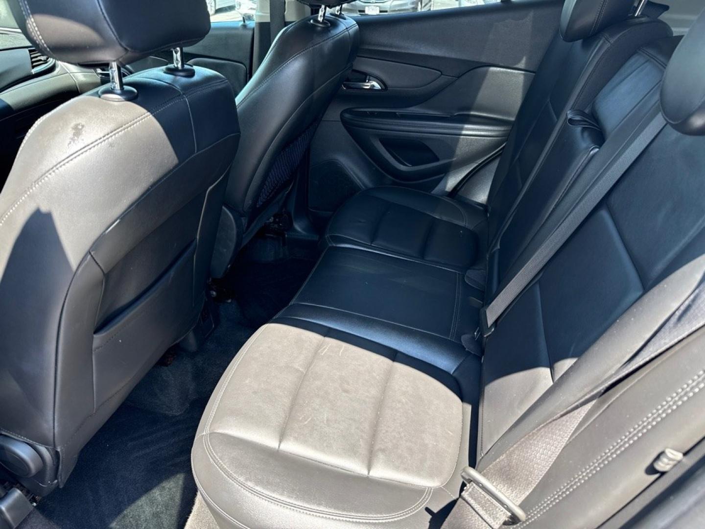 2019 GRAY BUICK ENCORE ESSENCE (KL4CJGSM0KB) with an 1.4L engine, Automatic transmission, located at 501 E. Columbia St., Springfield, OH, 45503, (800) 262-7122, 39.925262, -83.801796 - *** AWD *** Remote Start *** Jay North Auto has offered hand picked vehicles since 1965! Our customer's enjoy a NO pressure buying experience with a small town feel. We are a preferred dealer for many local credit unions and lenders. Bad credit? No Credit/First time buyer? Open or closed BANKR- Photo#12