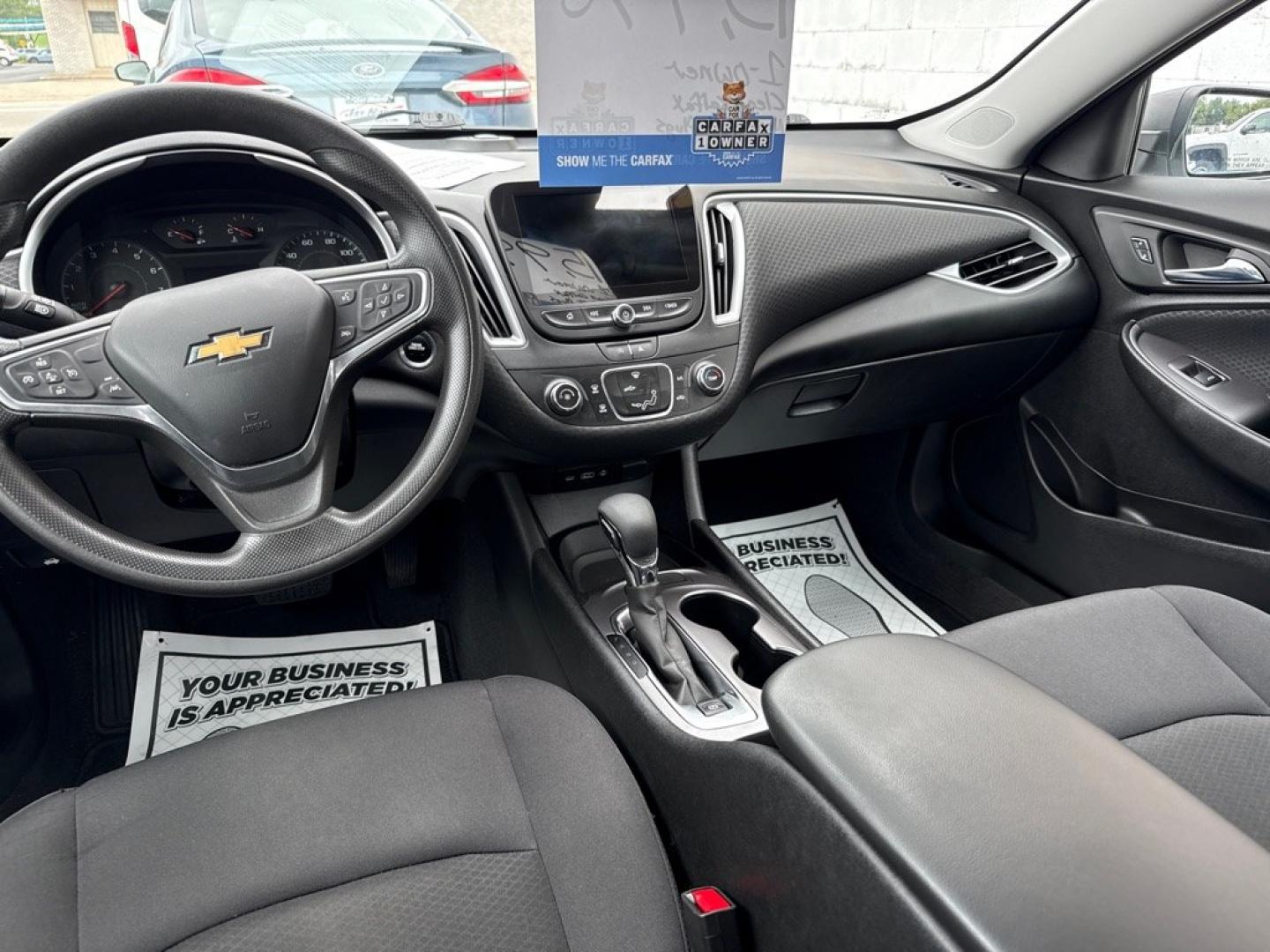 2023 WHITE CHEVROLET MALIBU LS (1G1ZC5ST6PF) with an 1.5L engine, Continuously Variable transmission, located at 501 E. Columbia St., Springfield, OH, 45503, (800) 262-7122, 39.925262, -83.801796 - ***1-Owner***Clean Carfax***LS***Tune Up***New Air Filter***New Cabin Air Filter***Fresh Oil Change***Apple CarPlay***Lane Keep Assist w/ Lane Departure Warning***Forward Collision Alert***35MPG!!!*** Jay North Auto has offered hand picked vehicles since 1965! Our customer's enjoy a NO pressure b- Photo#9