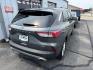 2022 GRAY FORD ESCAPE SE HYBRID (1FMCU9BZ6NU) with an 2.5L engine, Continuously Variable transmission, located at 501 E. Columbia St., Springfield, OH, 45503, (800) 262-7122, 39.925262, -83.801796 - *** Clean CarFax *** Hybrid *** AWD *** Blind Spot *** Back Up Camera *** NICE! *** Jay North Auto has offered hand picked vehicles since 1965! Our customer's enjoy a NO pressure buying experience with a small town feel. We are a preferred dealer for many local credit unions and lenders. Bad c- Photo#4