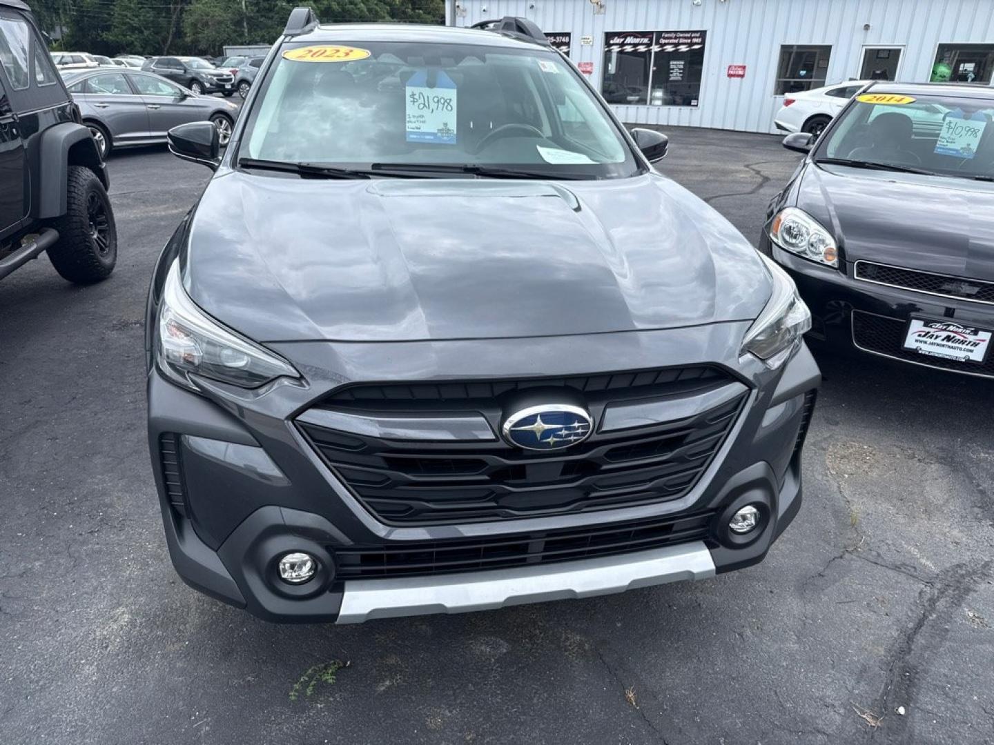 2023 GRAY SUBARU OUTBACK LIMITED (4S4BTANC7P3) with an 2.5L engine, Continuously Variable transmission, located at 501 E. Columbia St., Springfield, OH, 45503, (800) 262-7122, 39.925262, -83.801796 - *** 1 Owner w/ Clean CarFax *** New Tires *** Limited *** AWD *** Jay North Auto has offered hand picked vehicles since 1965! Our customer's enjoy a NO pressure buying experience with a small town feel. We are a preferred dealer for many local credit unions and lenders. Bad credit? No Credit- Photo#1