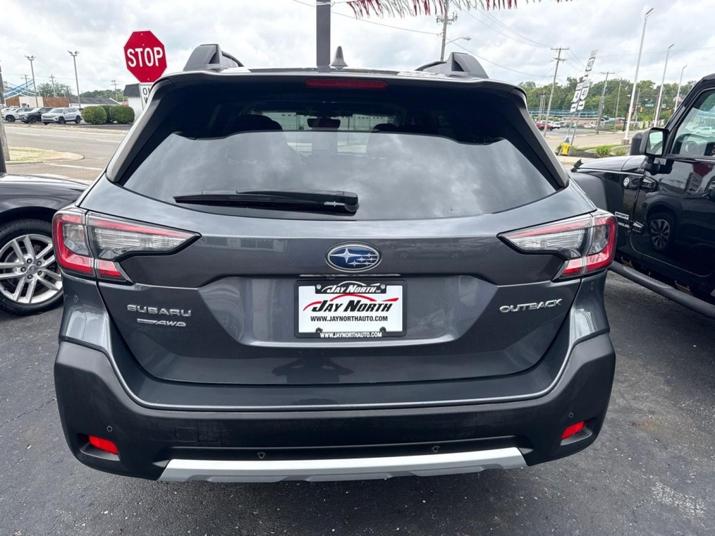 2023 GRAY SUBARU OUTBACK LIMITED (4S4BTANC7P3) with an 2.5L engine, Continuously Variable transmission, located at 501 E. Columbia St., Springfield, OH, 45503, (800) 262-7122, 39.925262, -83.801796 - *** 1 Owner w/ Clean CarFax *** New Tires *** Limited *** AWD *** Jay North Auto has offered hand picked vehicles since 1965! Our customer's enjoy a NO pressure buying experience with a small town feel. We are a preferred dealer for many local credit unions and lenders. Bad credit? No Credit- Photo#5