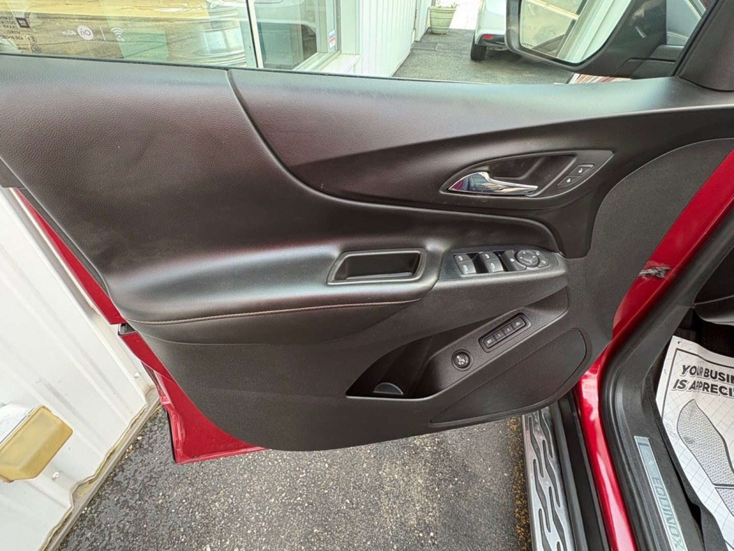 2018 RED CHEVROLET EQUINOX PREMIER (3GNAXMEV2JL) with an 1.5L engine, Automatic transmission, located at 501 E. Columbia St., Springfield, OH, 45503, (800) 262-7122, 39.925262, -83.801796 - ***1-Owner***PREMIER***LOADED***Heated and Cooled Leather Seating***Wireless Charging***Premium Sound System***Power Lift Gate***Heated Steering Wheel***Remote Start***Memory Seats*** Jay North Auto has offered hand picked vehicles since 1965! Our customer's enjoy a NO pressure buying experience- Photo#7