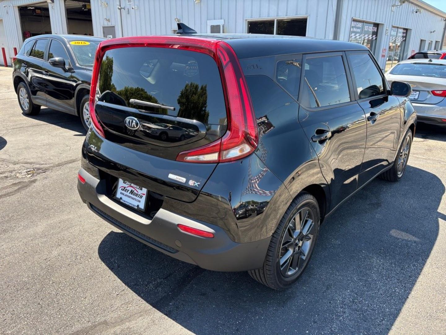 2021 BLACK KIA SOUL EX (KNDJ33AU3M7) with an 2.0L engine, Continuously Variable transmission, located at 501 E. Columbia St., Springfield, OH, 45503, (800) 262-7122, 39.925262, -83.801796 - *** New Brakes *** New Valve Cover gasket *** New Cabin and Air filter *** Oil change *** Inspection *** New Wipers *** Tune Up *** Power Driver's Seat w/ Power Lumbar Included- Power Sunroof with Sunshade Included- Forward Collision-Avoidance Assist-Car Included- Blind-Spot Collision Warning (B- Photo#2