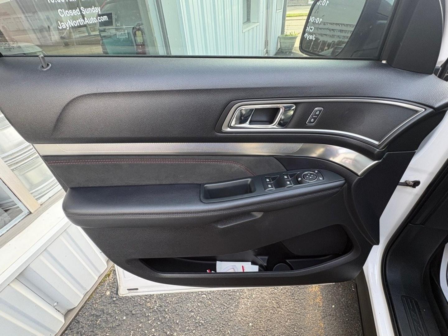 2019 WHITE FORD EXPLORER XLT (1FM5K8D83KG) with an 3.5L engine, Automatic transmission, located at 501 E. Columbia St., Springfield, OH, 45503, (800) 262-7122, 39.925262, -83.801796 - ***Clean Carfax***XLT Sport Appearance Package***Heated Leather and Suede Seating***Navigation***Blind Spot***Power Lift Gate***2nd Row Bucket Seats***Heated Steering Wheel***New Tires***All New Brakes***Fresh Oil Change*** Jay North Auto has offered hand picked vehicles since 1965! Our custome- Photo#7