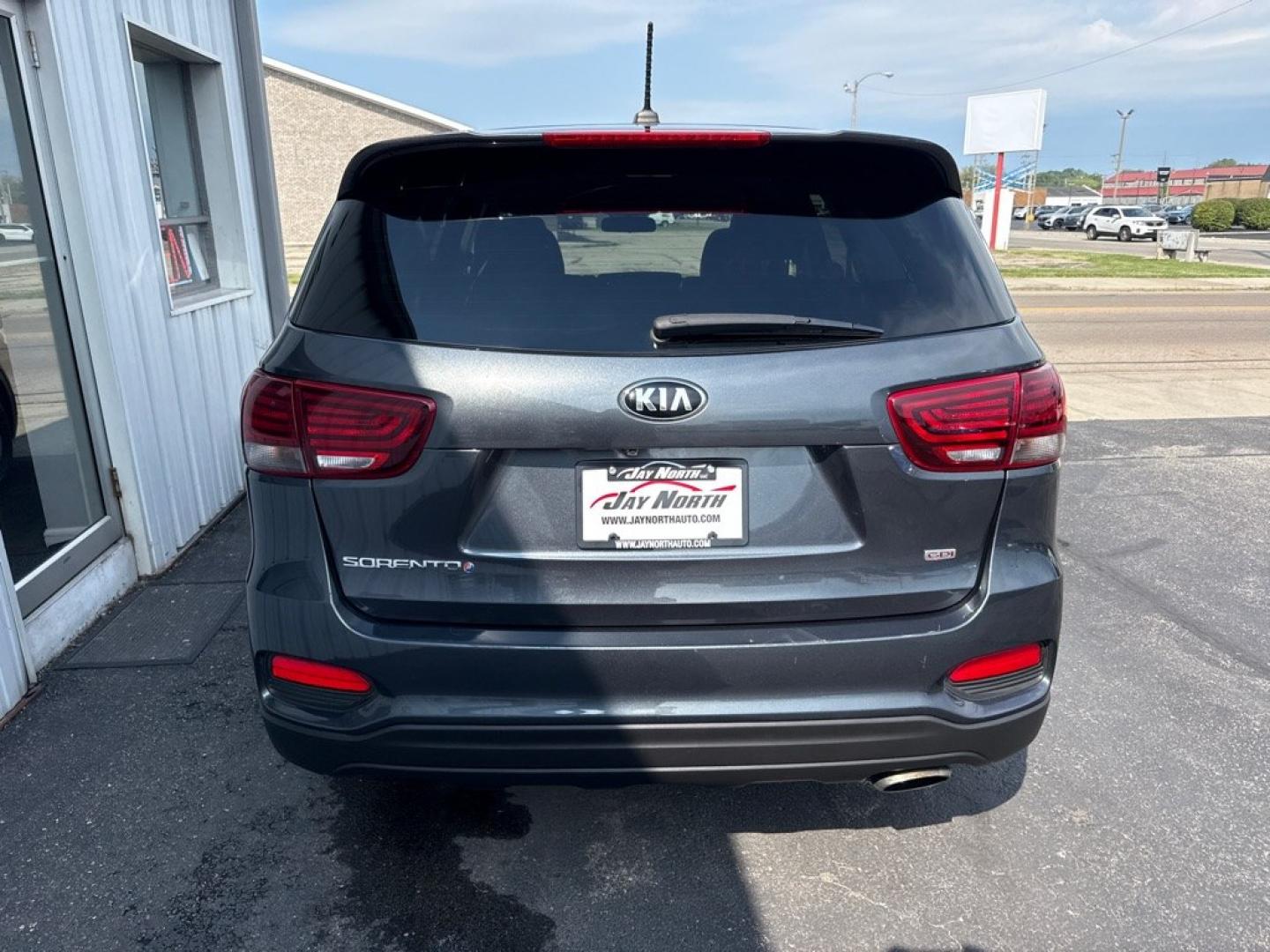 2020 GRAY KIA SORENTO LX (5XYPGDA39LG) with an 2.4L engine, Automatic transmission, located at 501 E. Columbia St., Springfield, OH, 45503, (800) 262-7122, 39.925262, -83.801796 - *** New Tires *** New Lower Control Arms *** New Brakes *** New Wipers *** Oil change and Inspection *** New Cabin and Air filter *** AWD *** All Weather Mats *** Back Up Camera *** Blind Spot *** Jay North Auto has offered hand picked vehicles since 1965! Our customer's enjoy a NO pressure buyi- Photo#5
