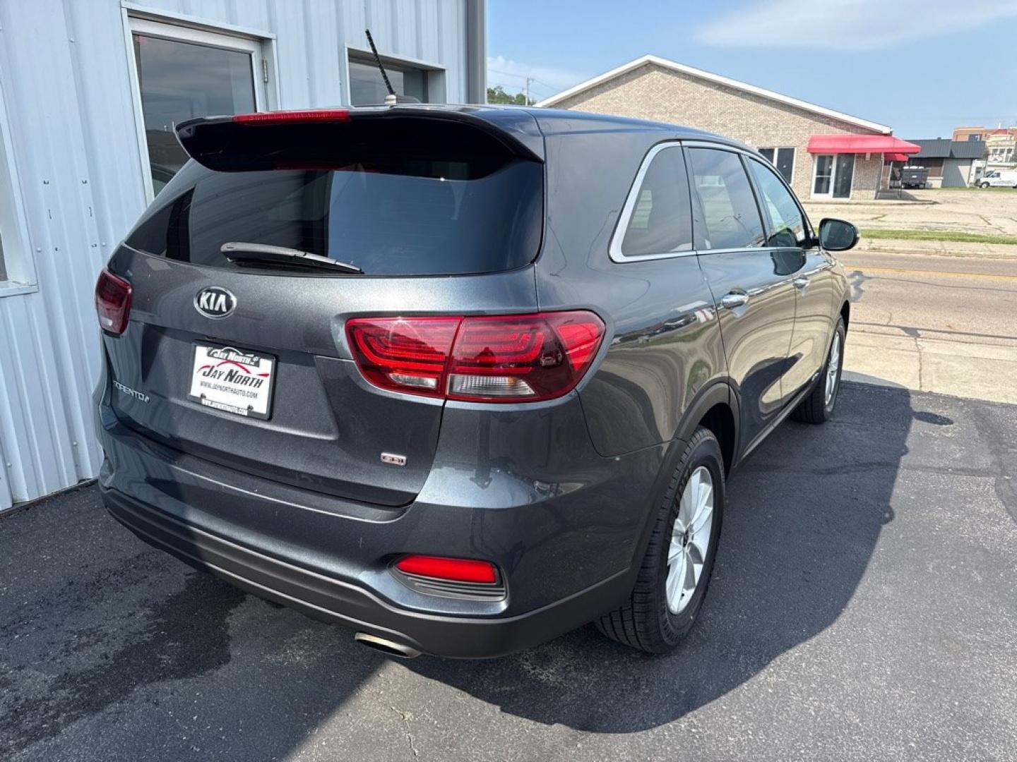 2020 GRAY KIA SORENTO LX (5XYPGDA39LG) with an 2.4L engine, Automatic transmission, located at 501 E. Columbia St., Springfield, OH, 45503, (800) 262-7122, 39.925262, -83.801796 - *** New Tires *** New Lower Control Arms *** New Brakes *** New Wipers *** Oil change and Inspection *** New Cabin and Air filter *** AWD *** All Weather Mats *** Back Up Camera *** Blind Spot *** Jay North Auto has offered hand picked vehicles since 1965! Our customer's enjoy a NO pressure buyi- Photo#6