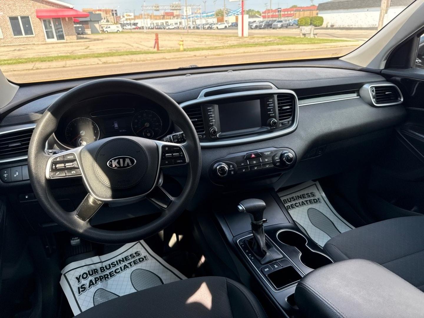 2020 GRAY KIA SORENTO LX (5XYPGDA39LG) with an 2.4L engine, Automatic transmission, located at 501 E. Columbia St., Springfield, OH, 45503, (800) 262-7122, 39.925262, -83.801796 - *** New Tires *** New Lower Control Arms *** New Brakes *** New Wipers *** Oil change and Inspection *** New Cabin and Air filter *** AWD *** All Weather Mats *** Back Up Camera *** Blind Spot *** Jay North Auto has offered hand picked vehicles since 1965! Our customer's enjoy a NO pressure buyi- Photo#10
